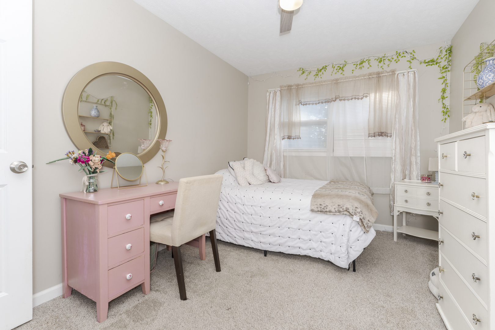 1713 King Drive Unit: B