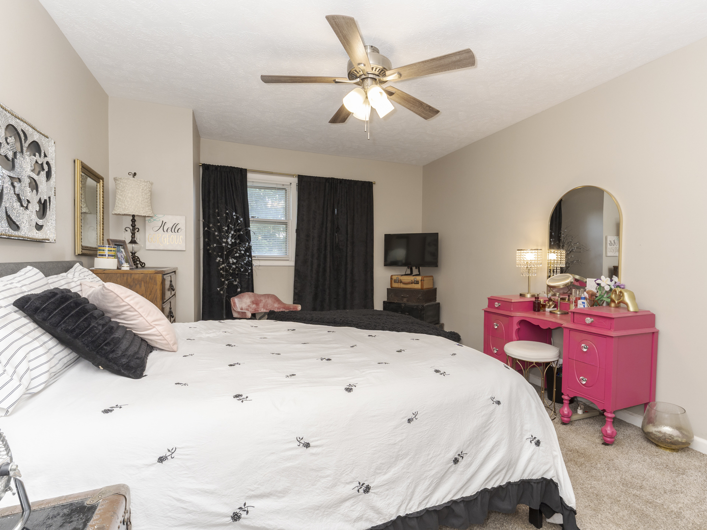 1713 King Drive Unit: B