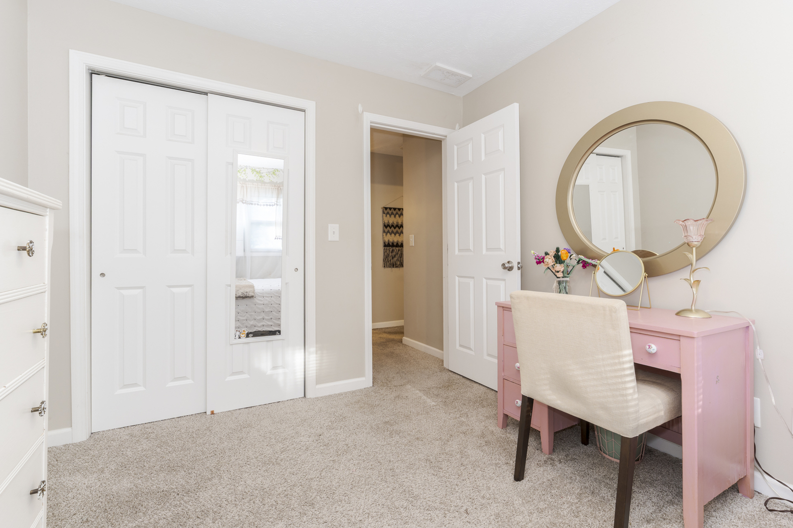 1713 King Drive Unit: B