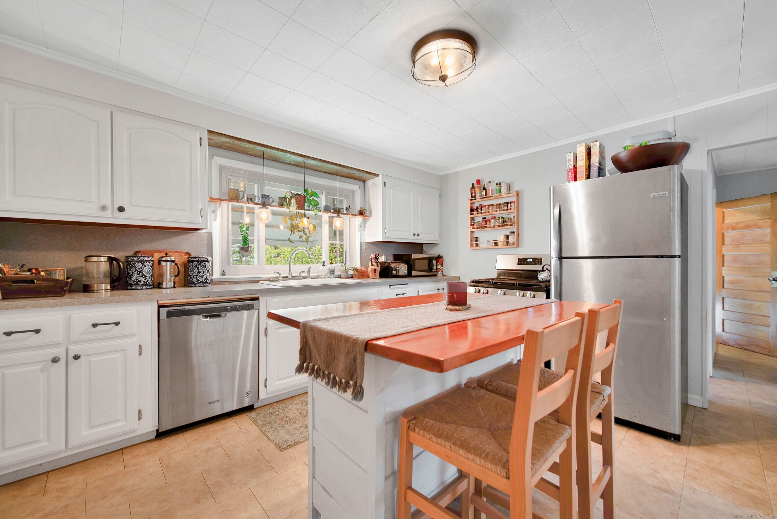 203 Highland Avenue