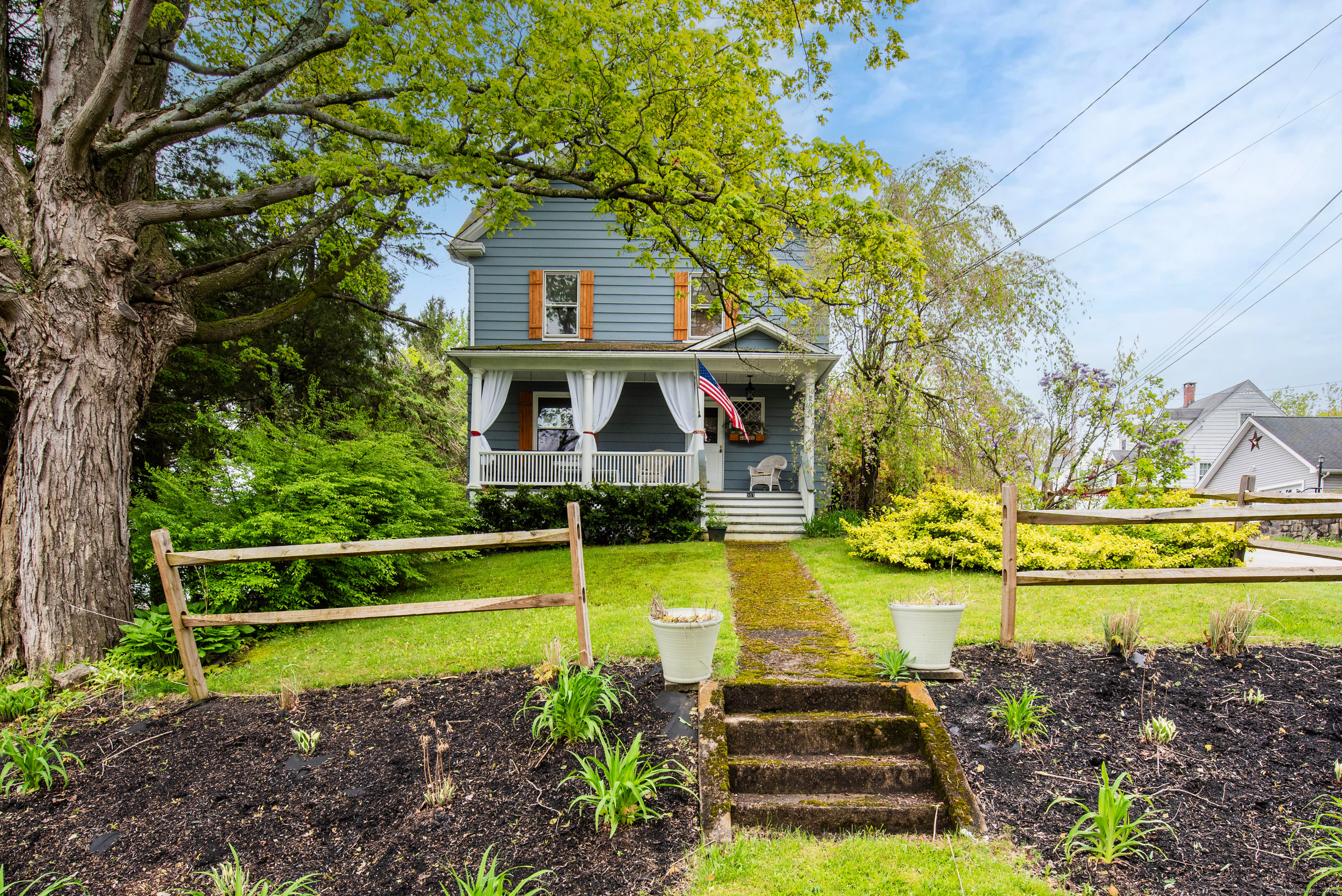 203 Highland Avenue