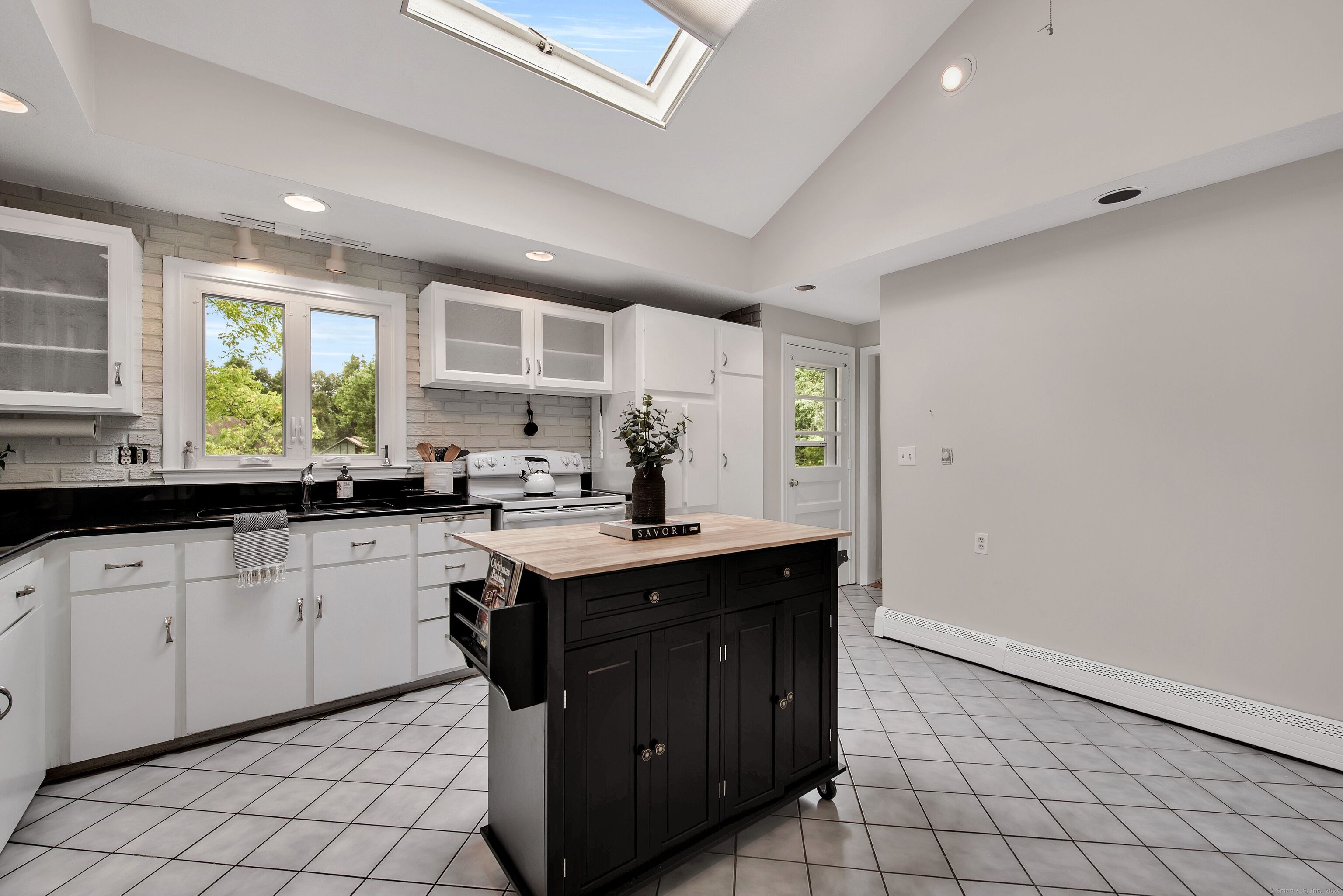 40 Ivy Road