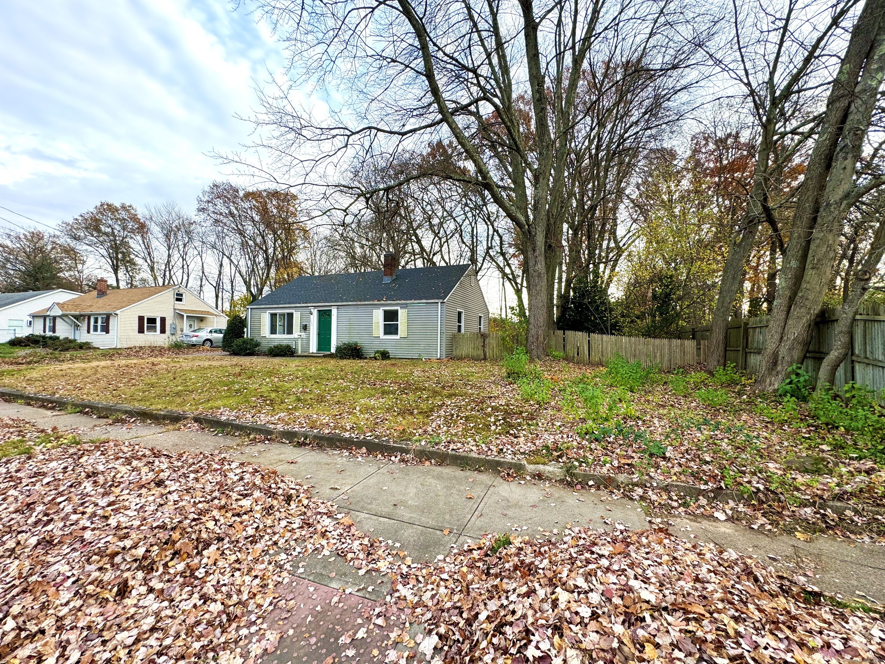 260 Woodycrest Drive