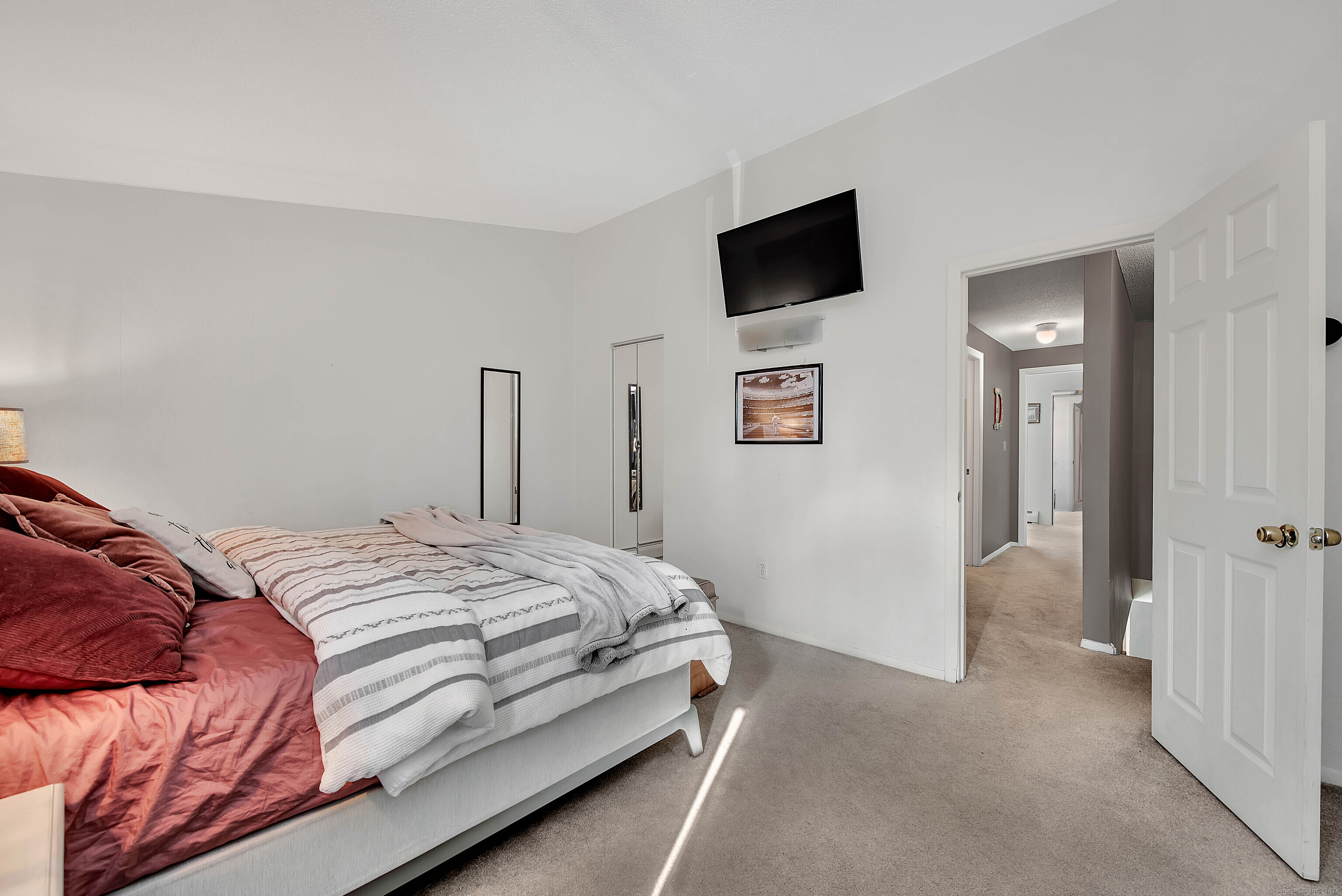220 Main Street APT 7F