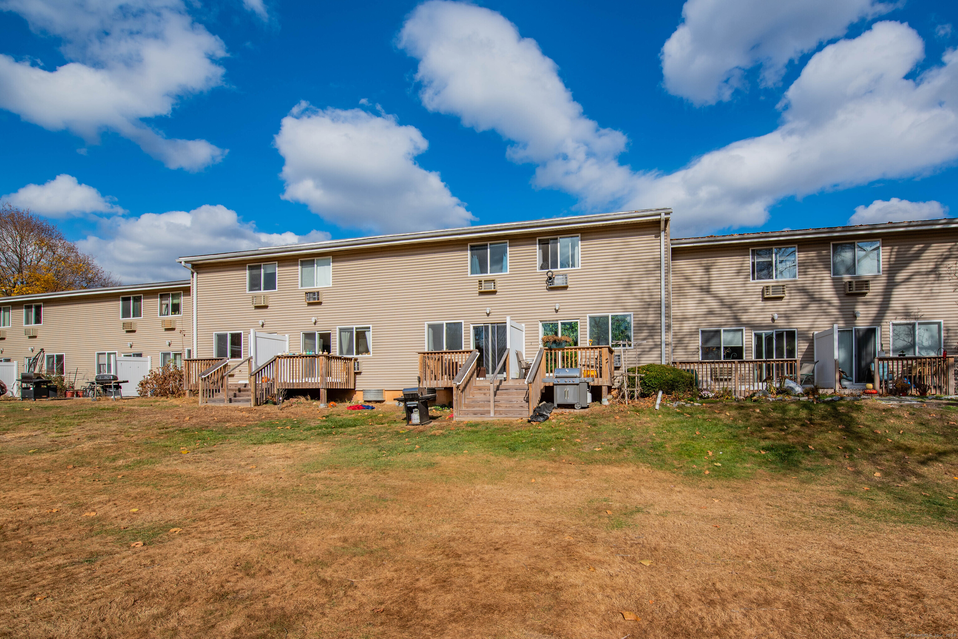 220 Main Street APT 7F