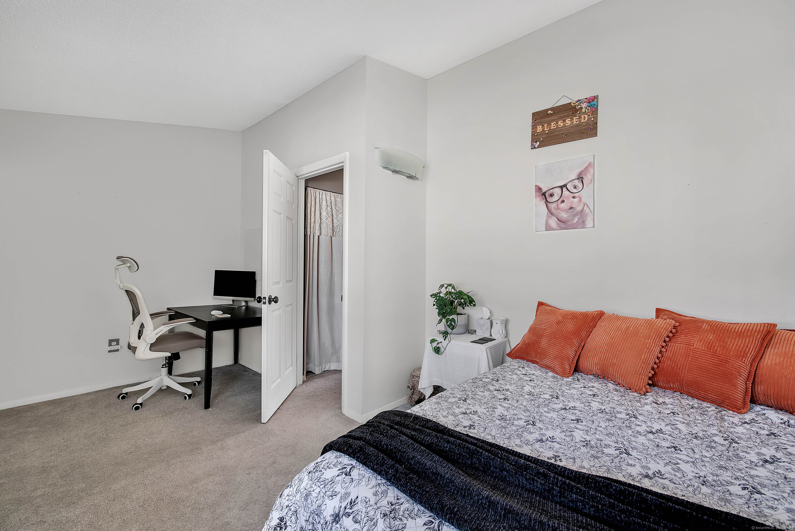 220 Main Street APT 7F