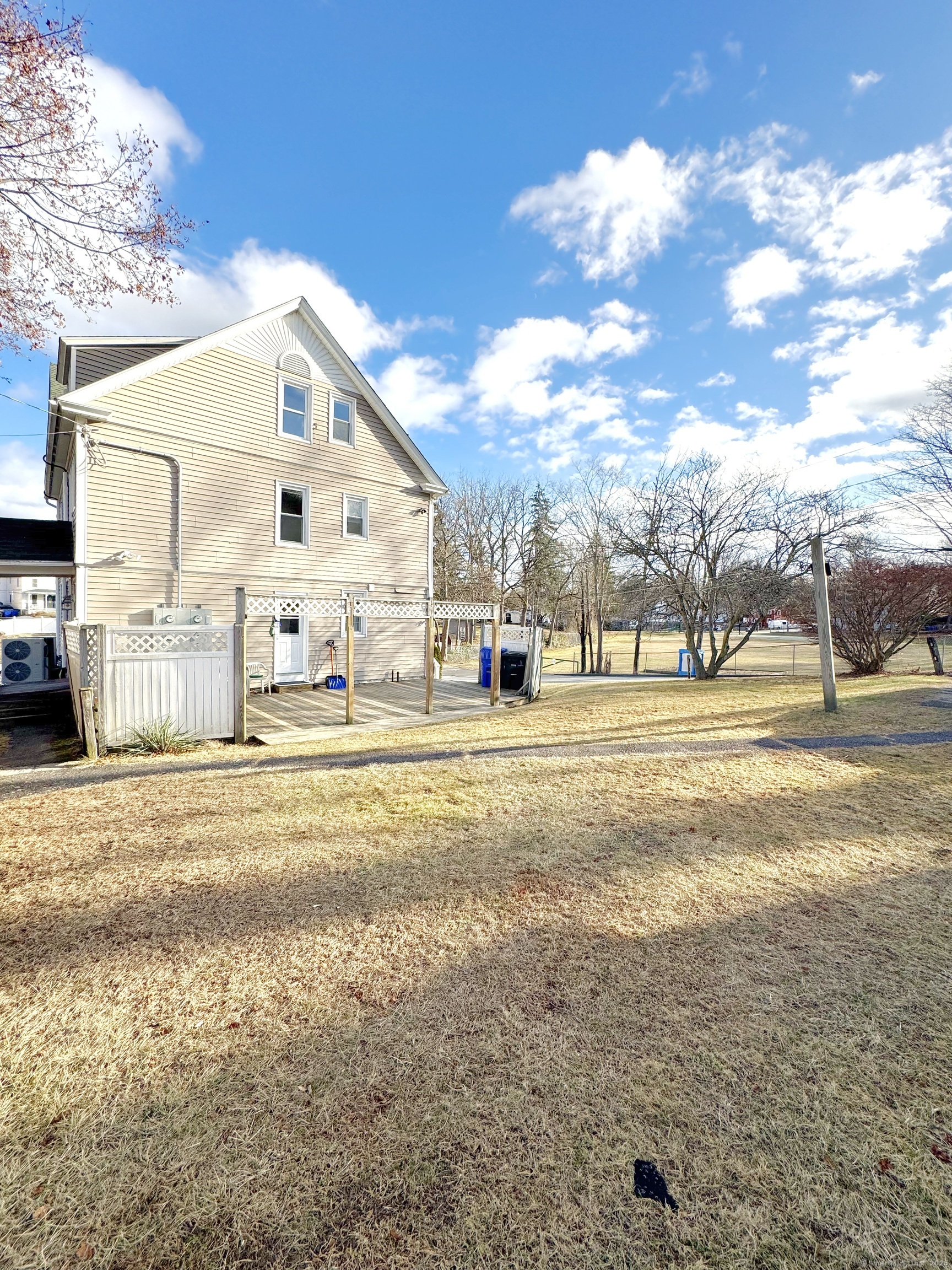 38 Maple Street 3