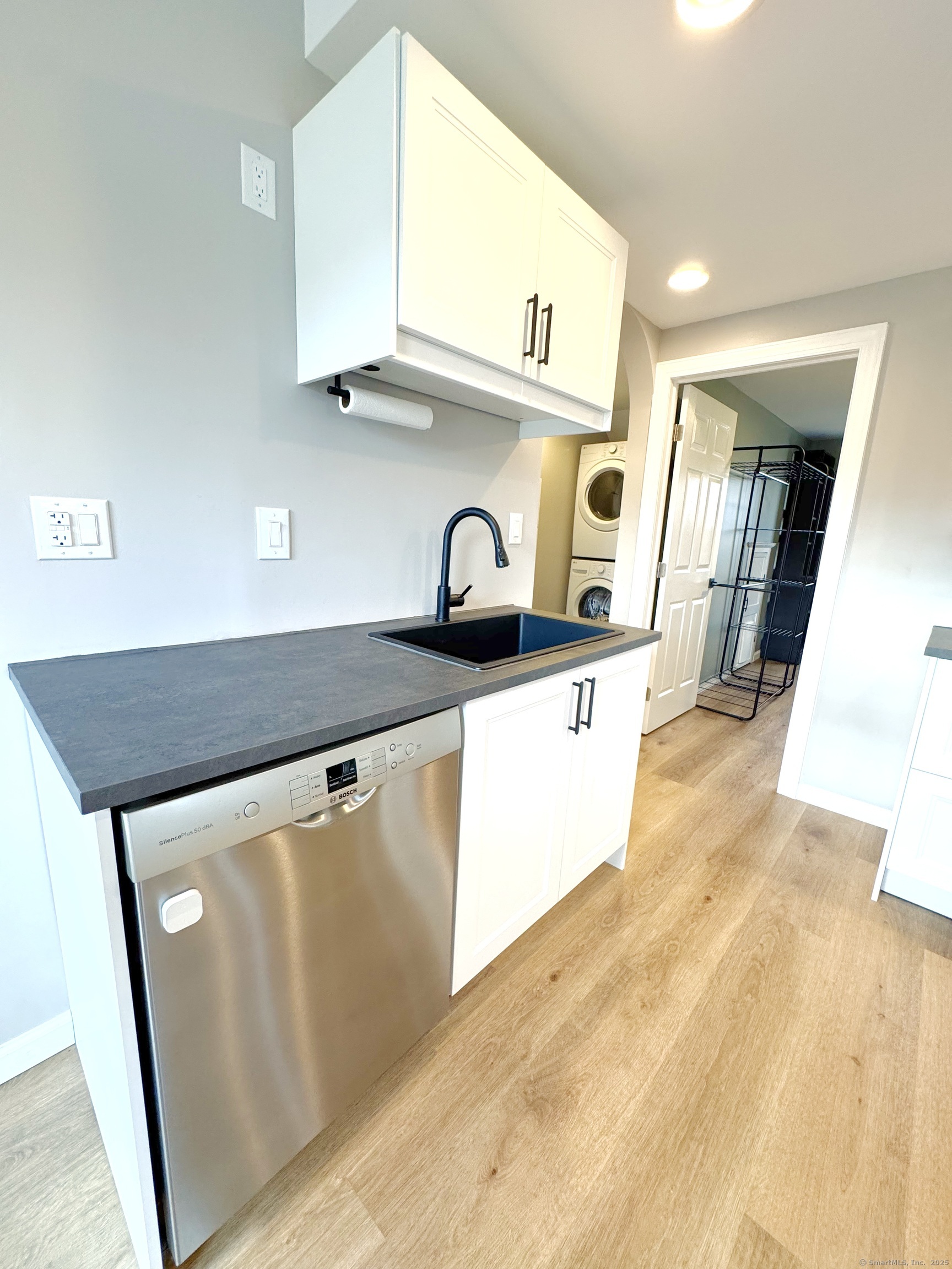 38 Maple Street 3