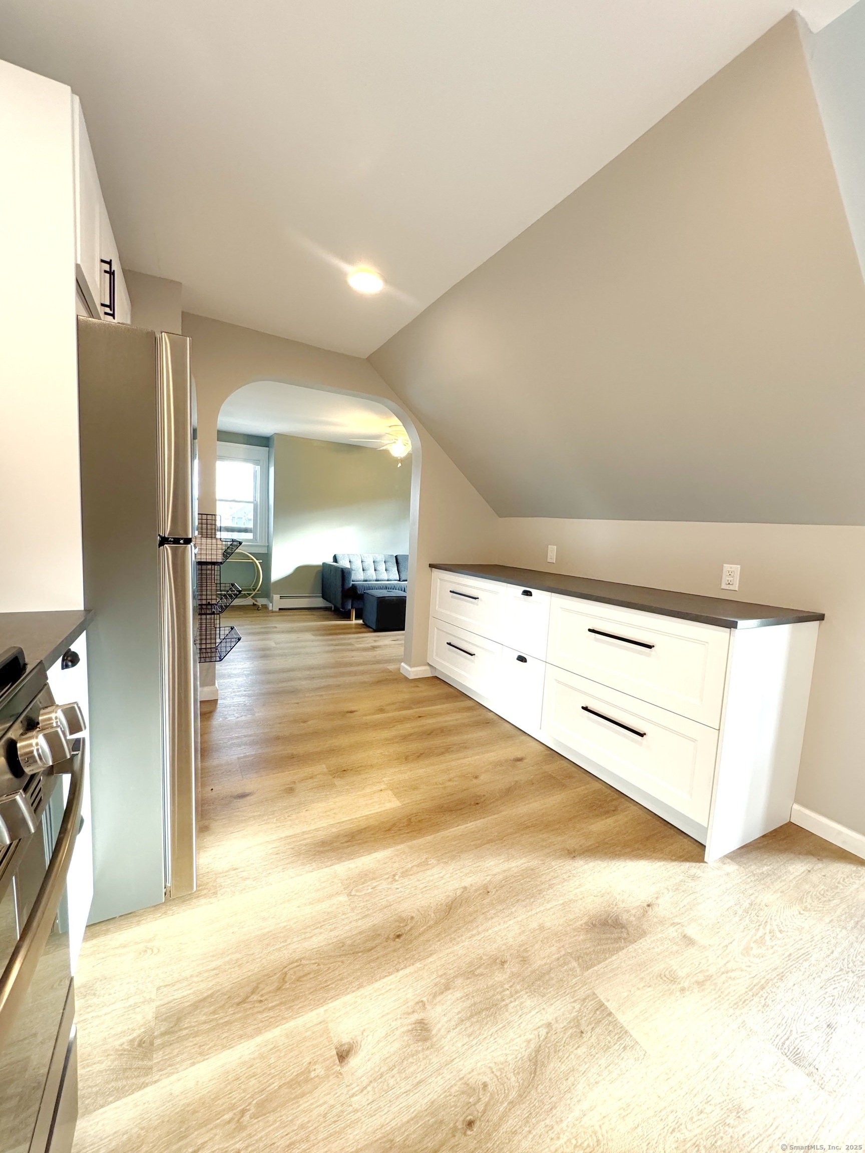 38 Maple Street 3
