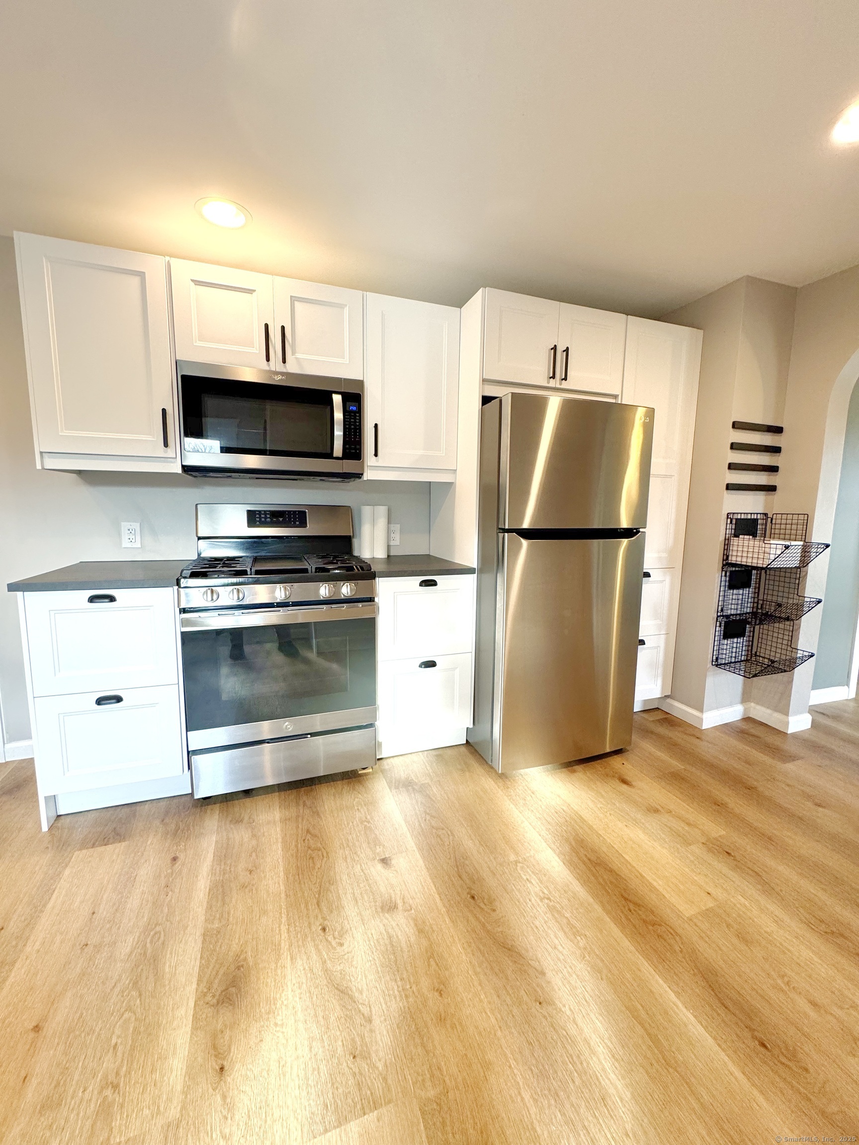 38 Maple Street 3