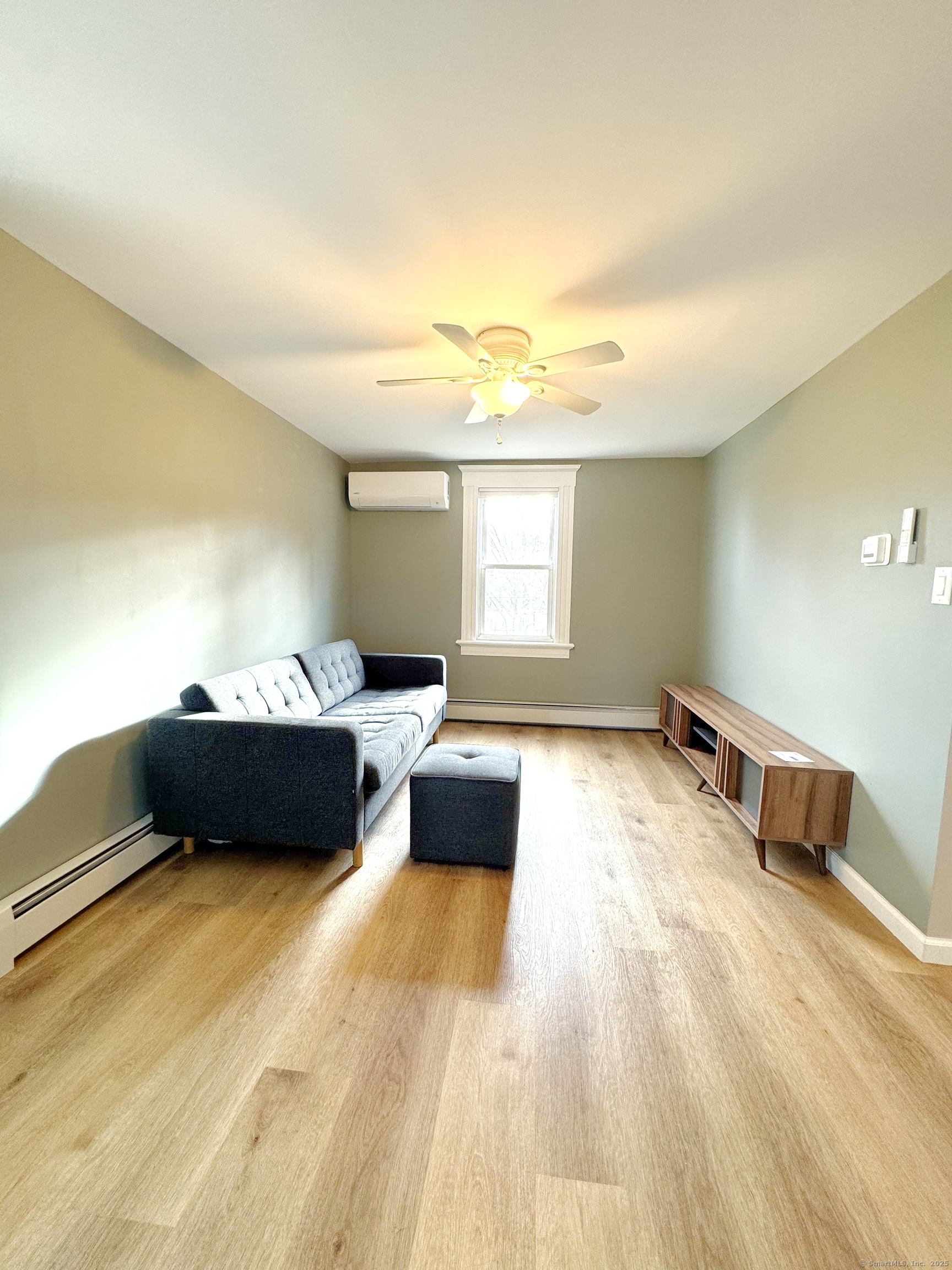 38 Maple Street 3