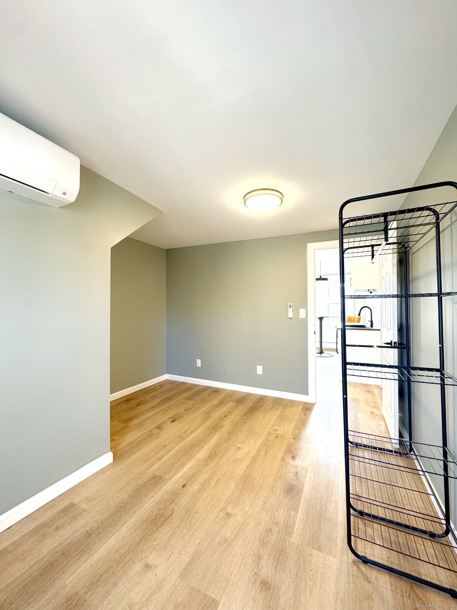 38 Maple Street 3