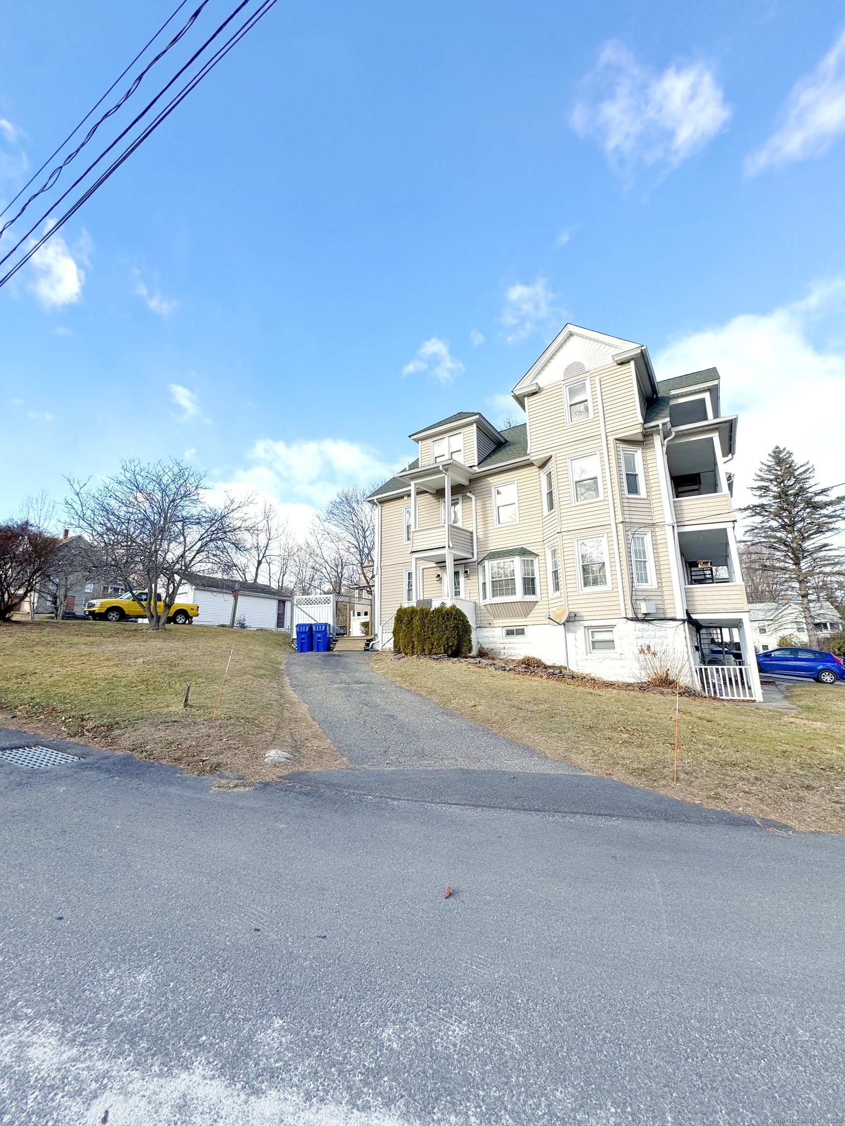 38 Maple Street 3