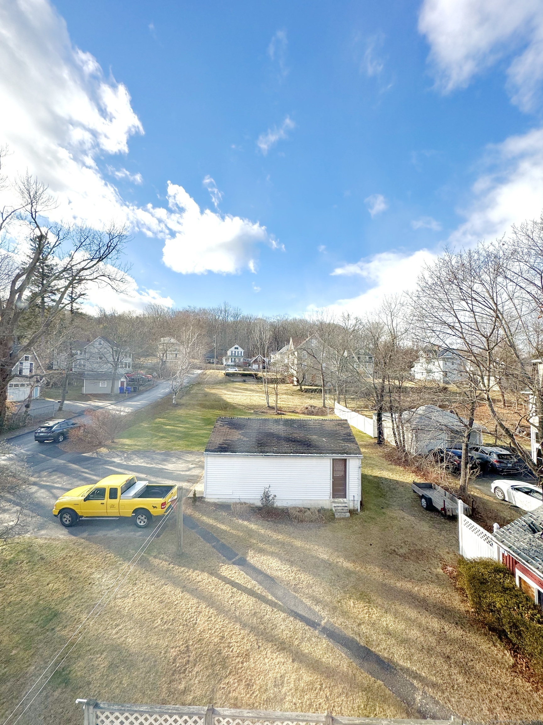 38 Maple Street 3