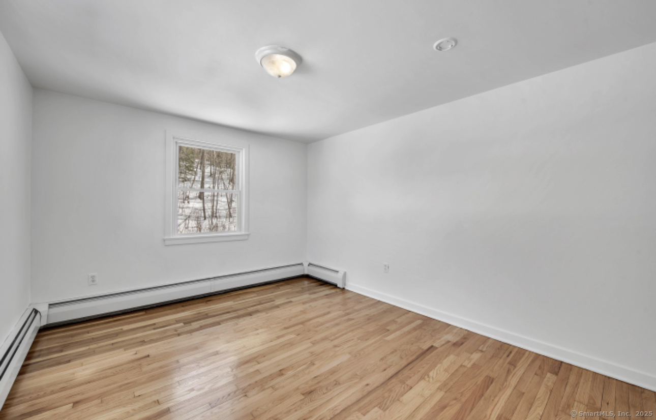22 Benton Street