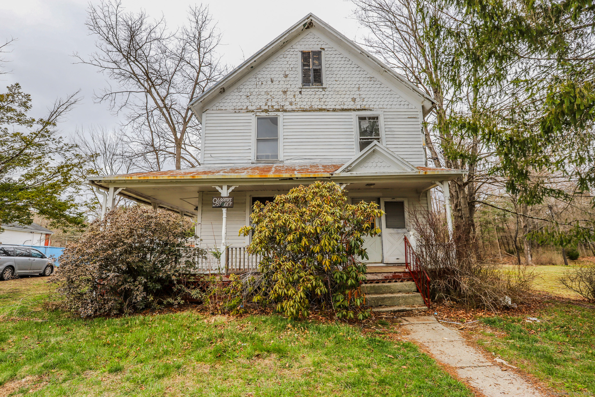 9 Loomis Street