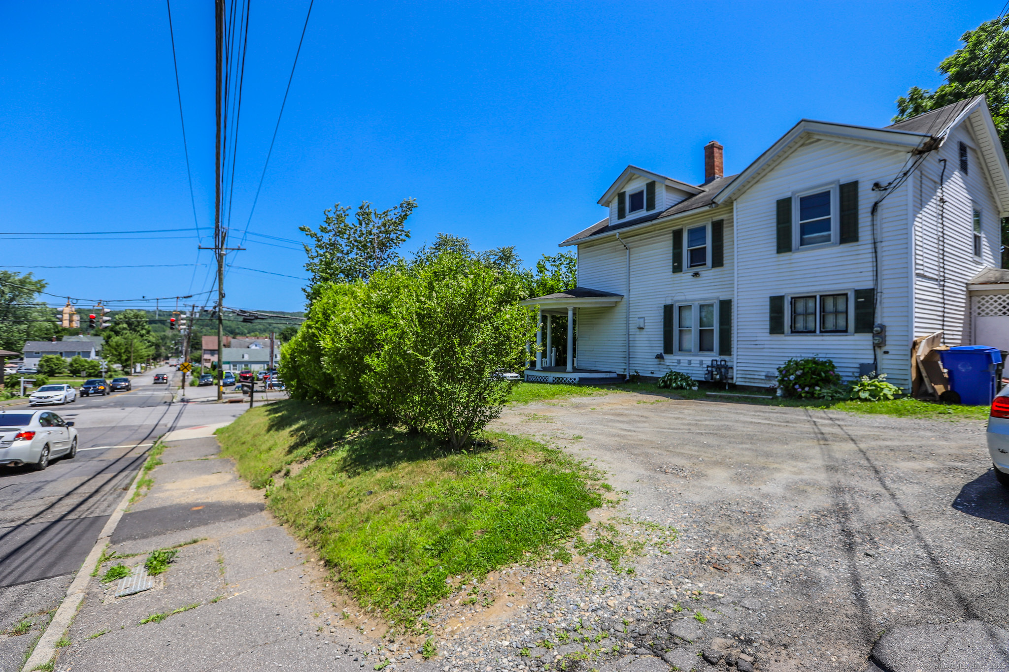 108 New Litchfield Street