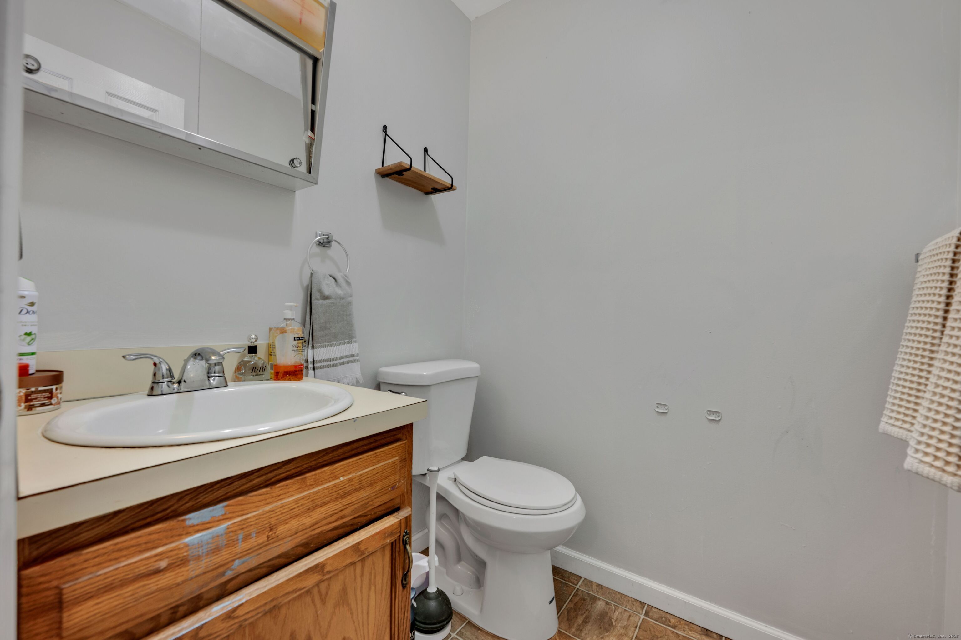 77 Marion Avenue APT 5
