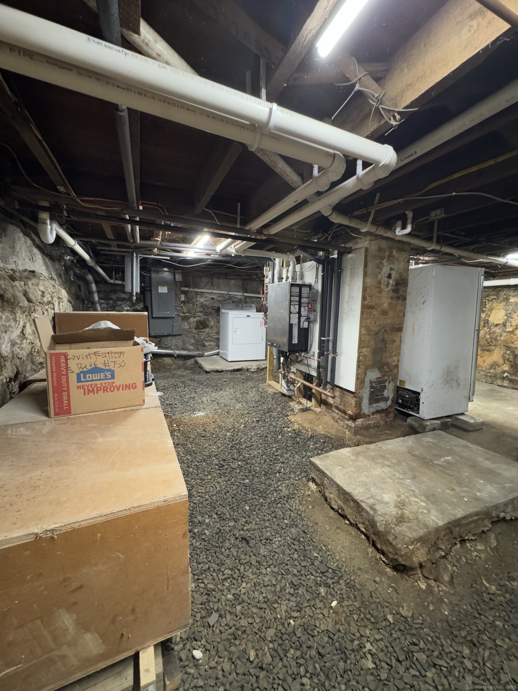 160 New Litchfield Street
