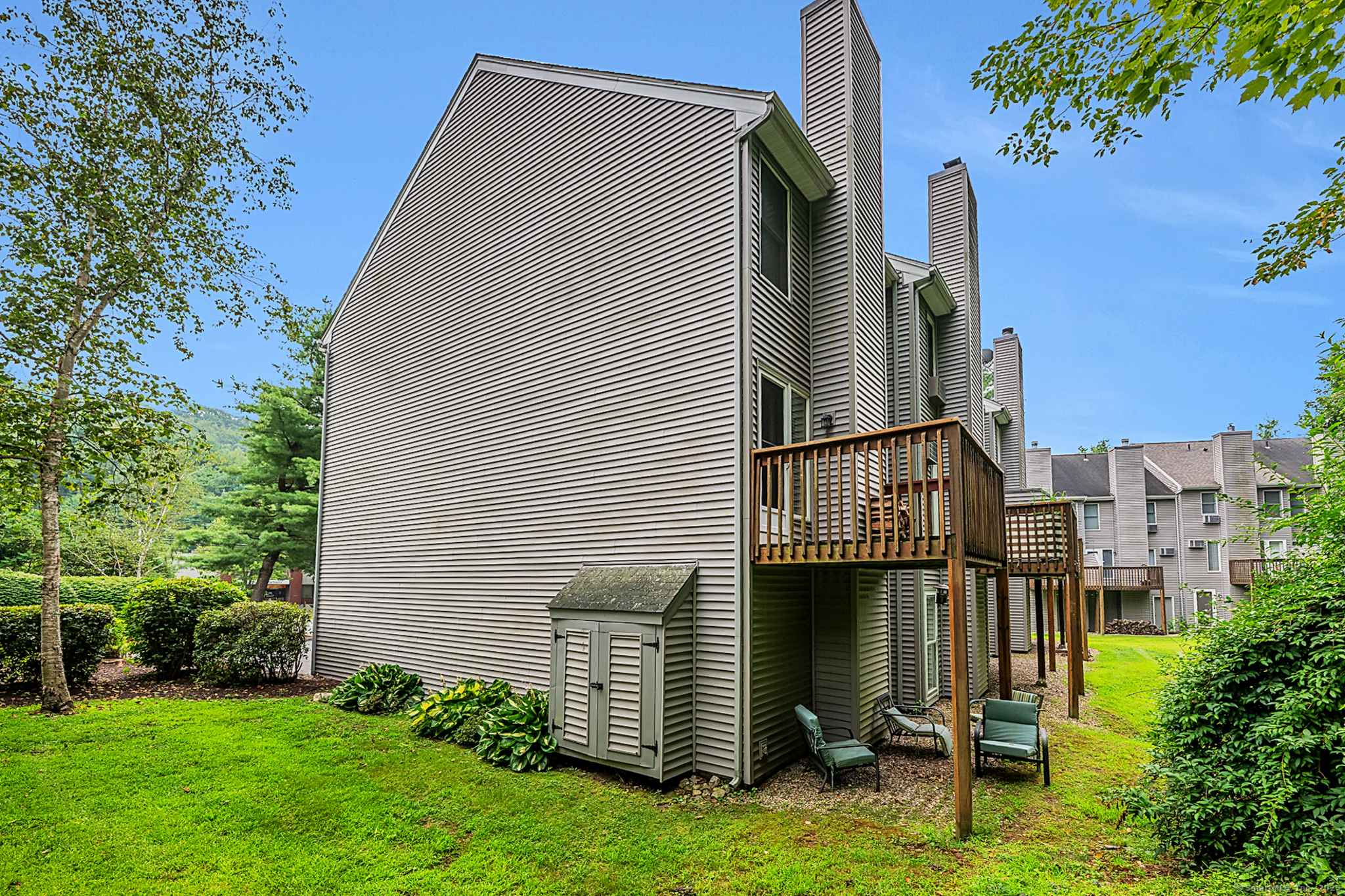 1275 Winsted Road 105