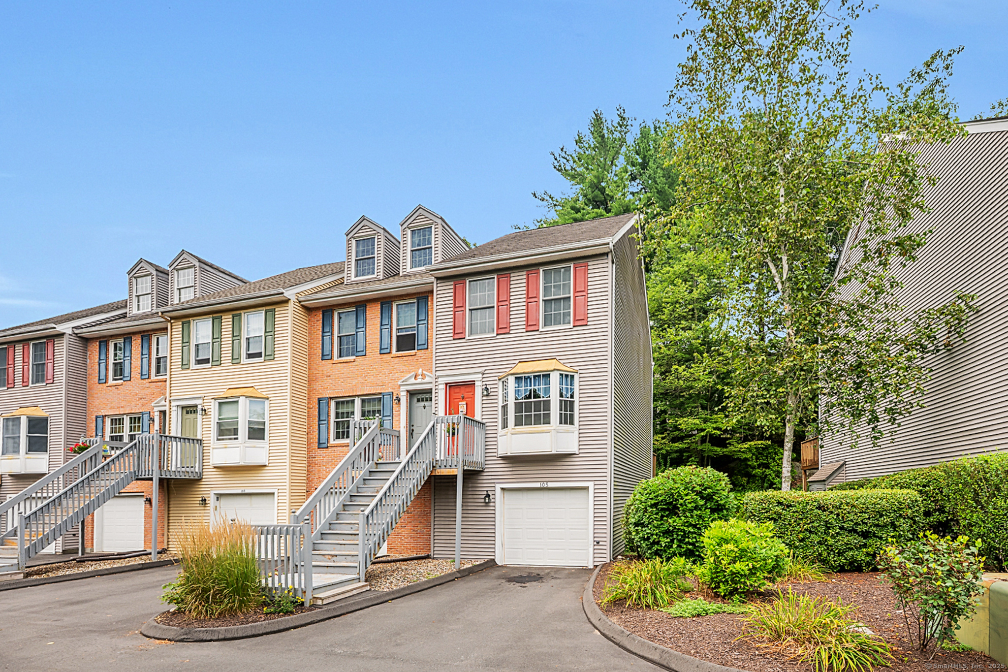 1275 Winsted Road 105