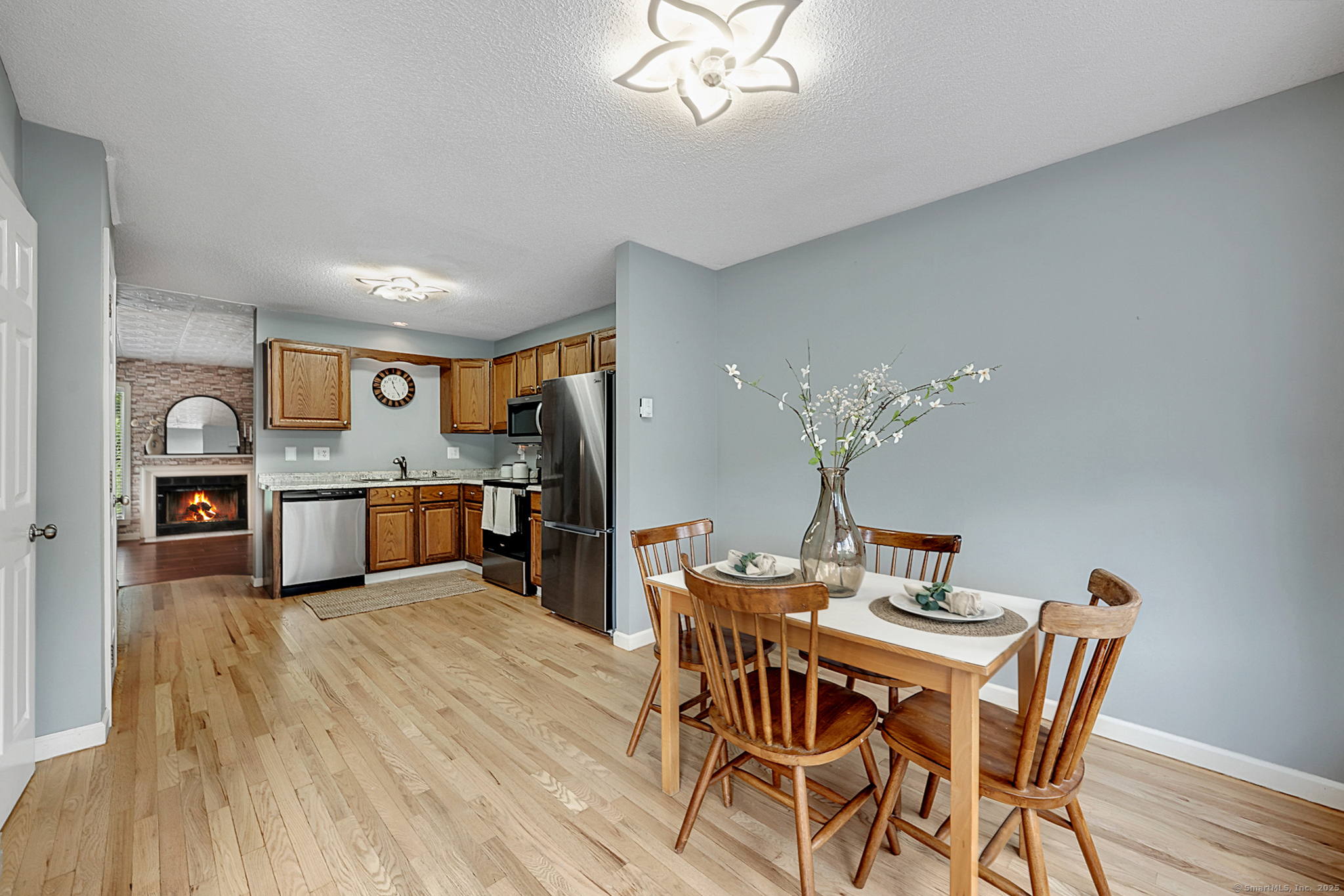 1275 Winsted Road 105