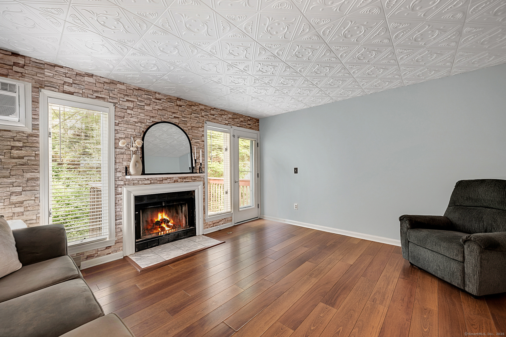 1275 Winsted Road 105