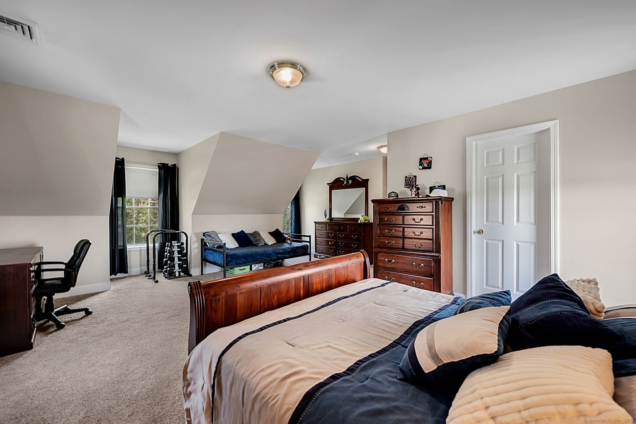1167 Saw Mill Hill Road