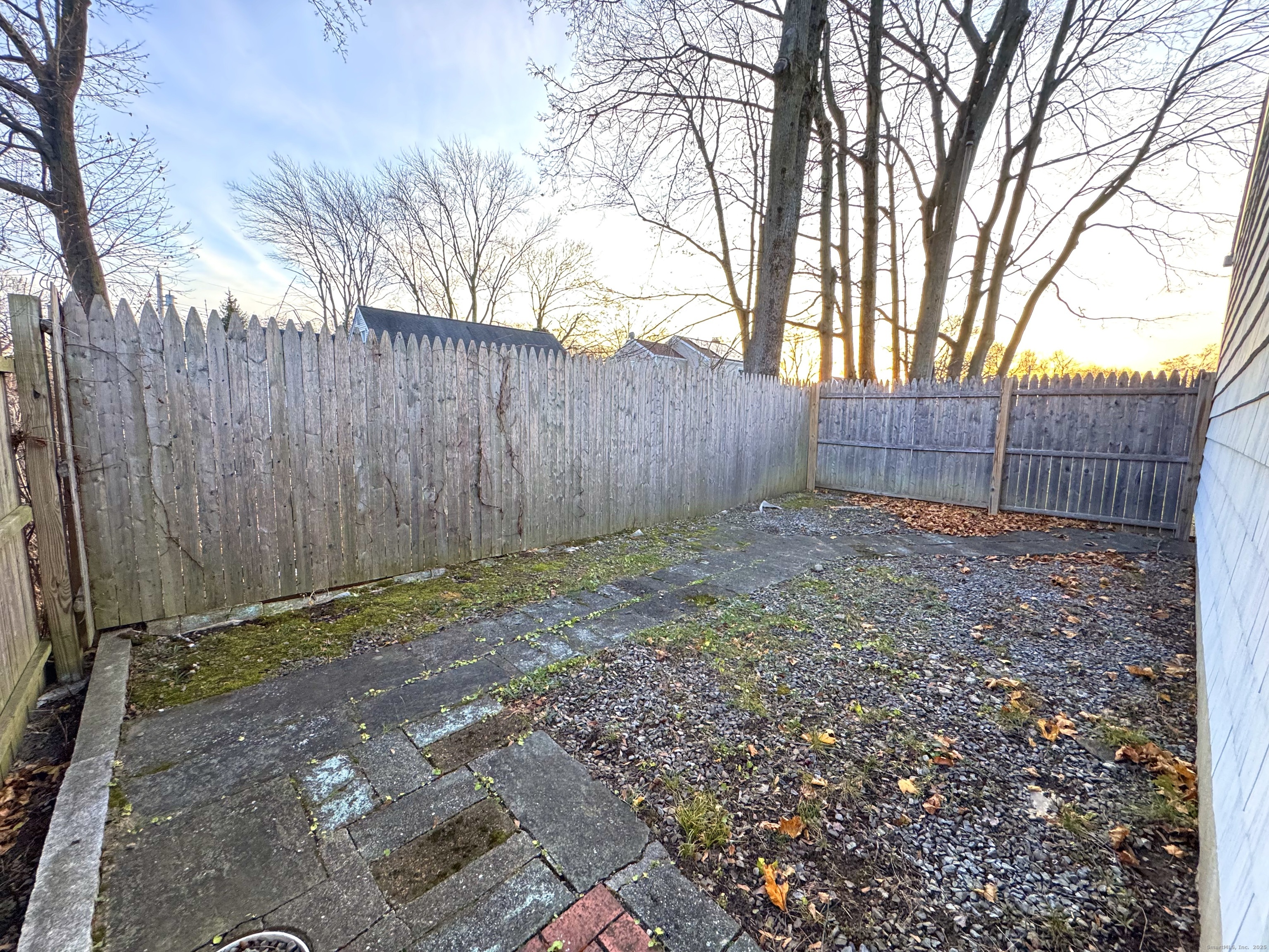 121 Richfield Road