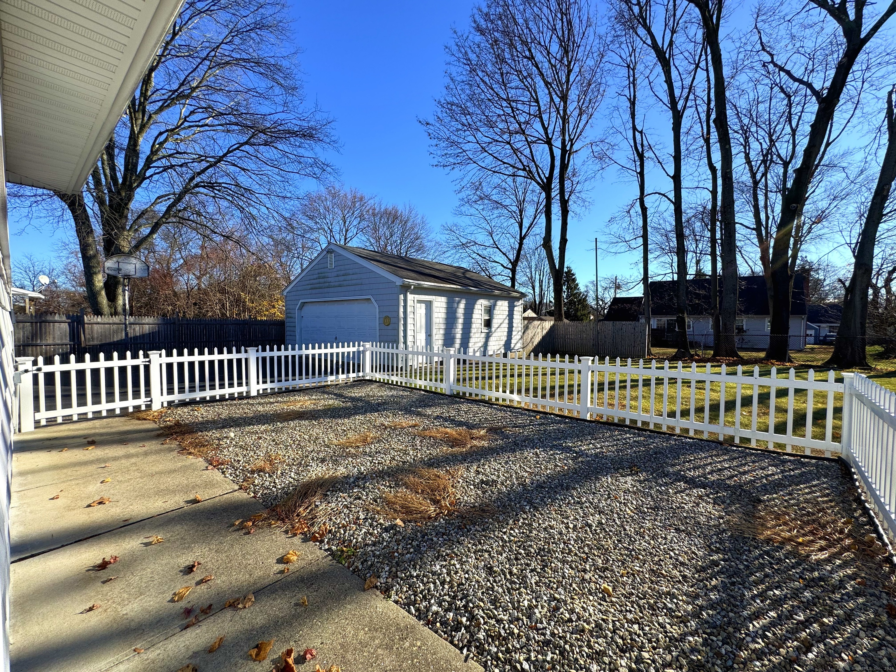 121 Richfield Road