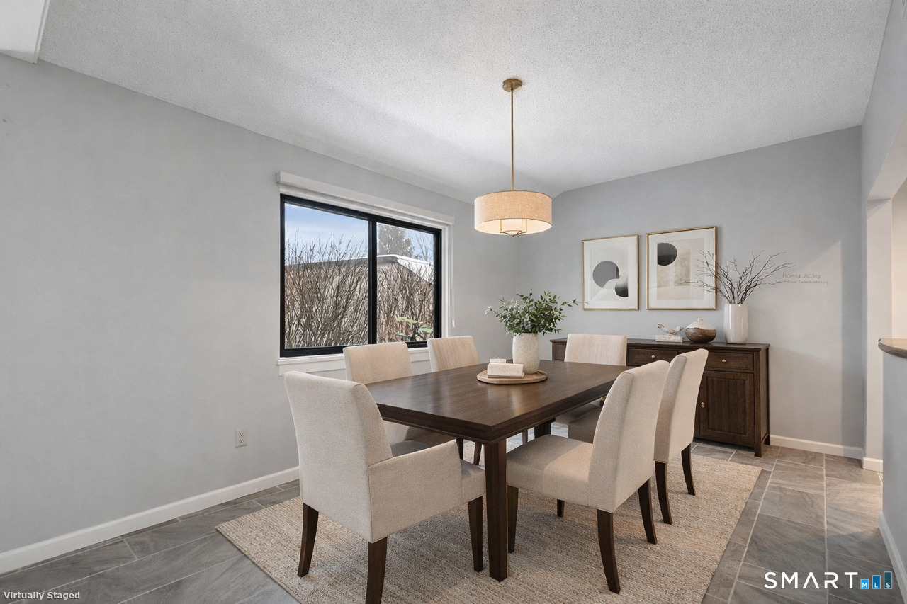 859 Heritage Village B