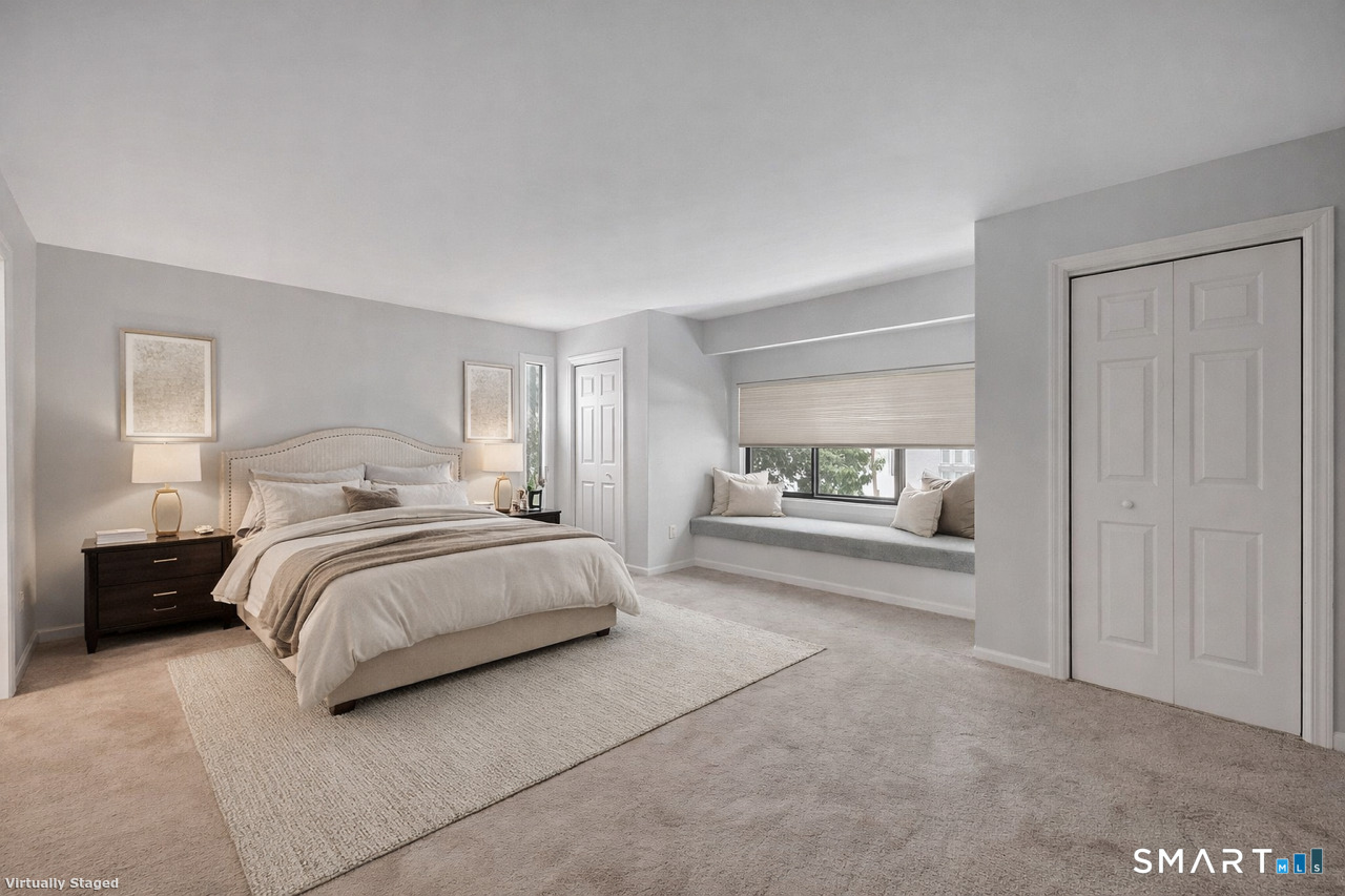 859 Heritage Village B