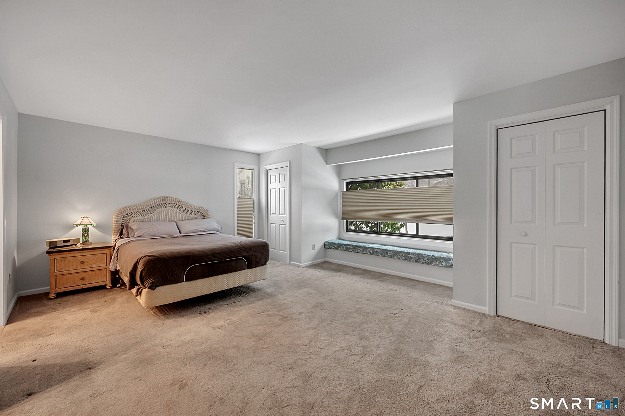 859 Heritage Village B