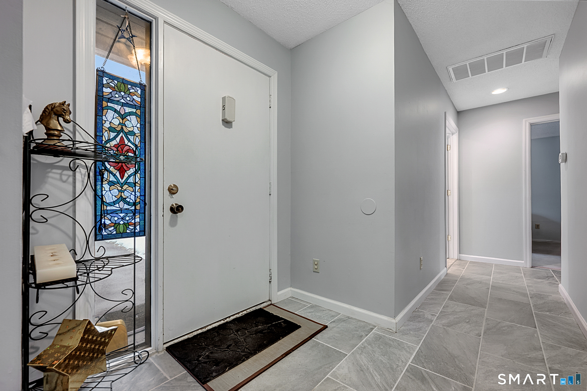 859 Heritage Village B