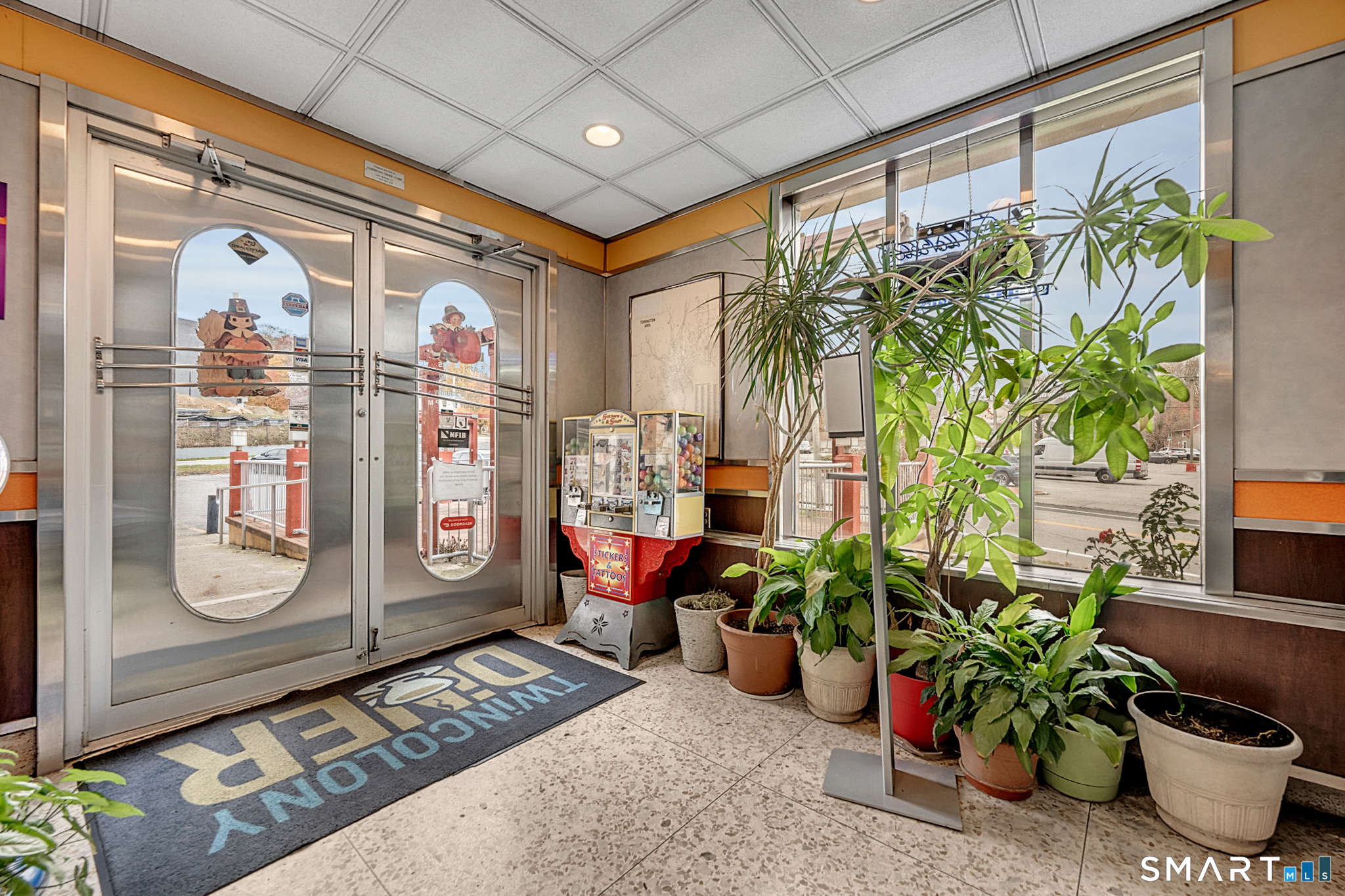 417 East Elm Street