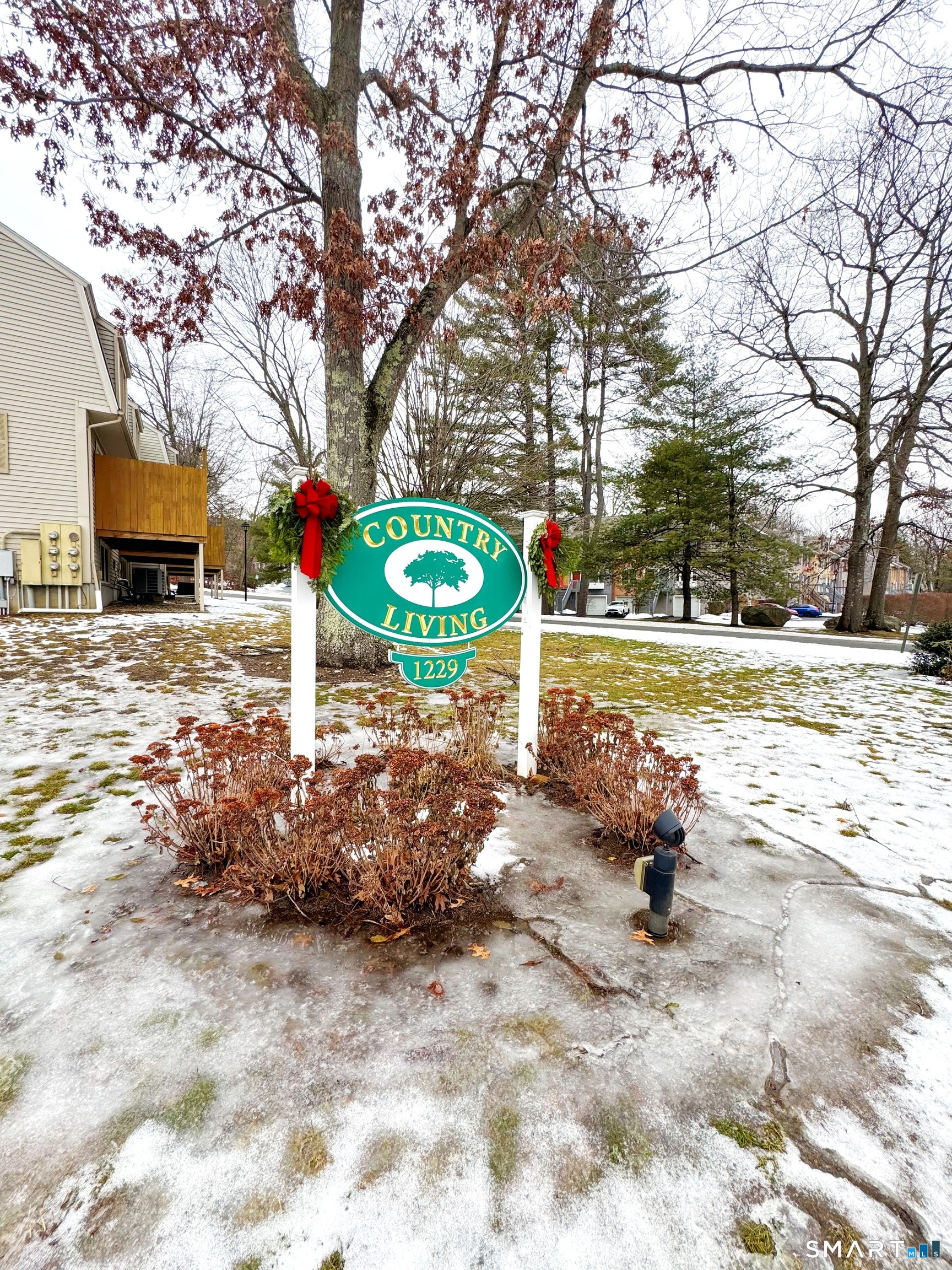 1229 Winsted Road 116