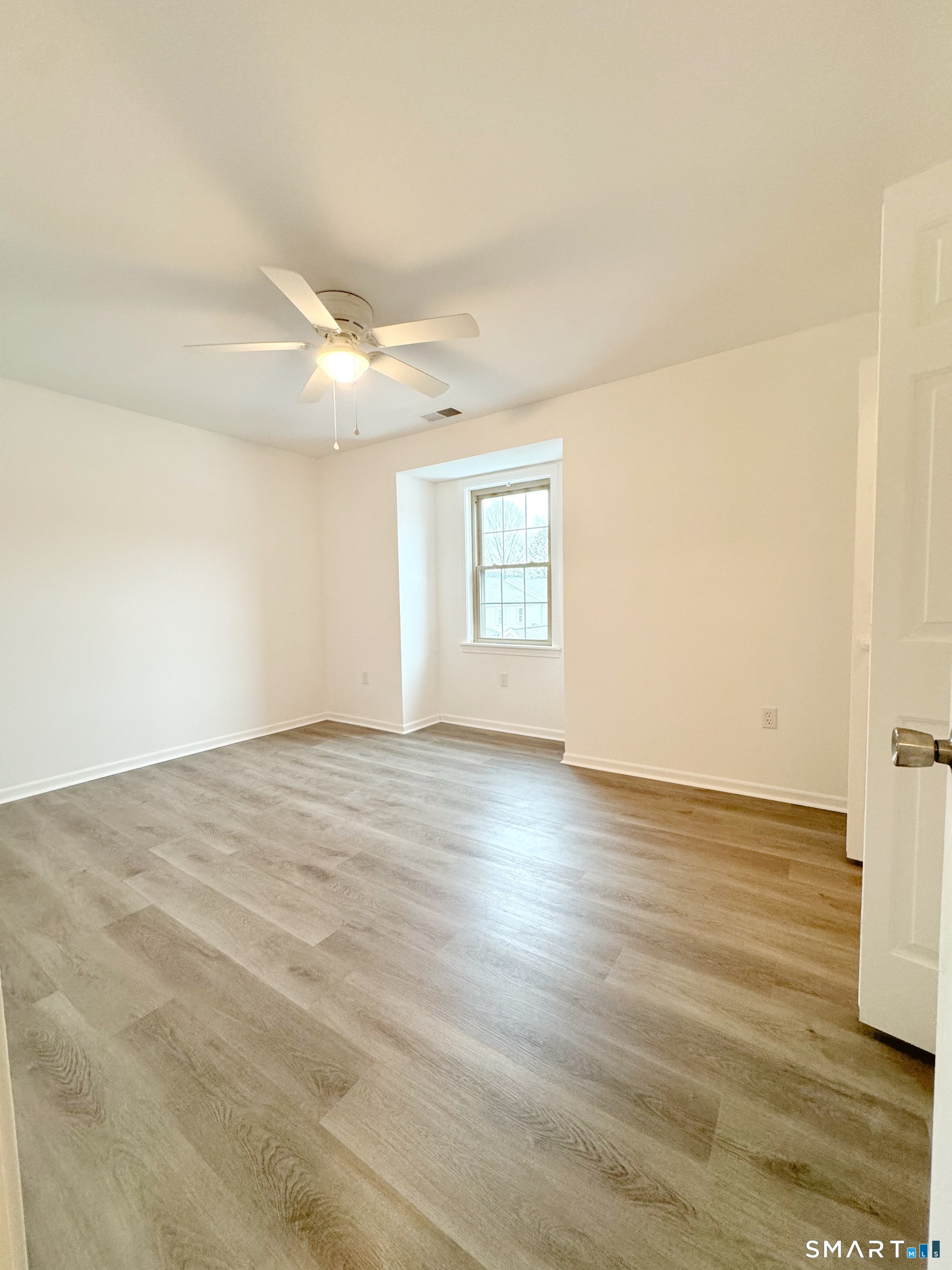 1229 Winsted Road 116