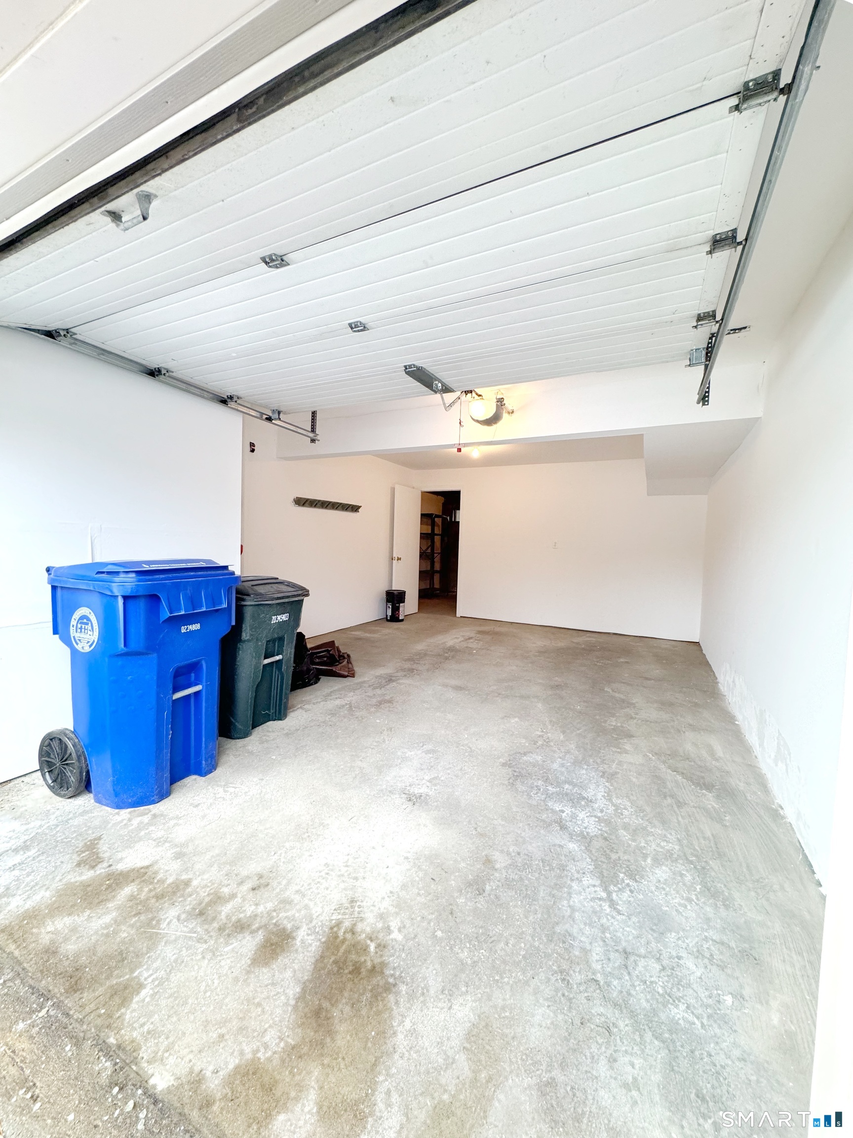 1229 Winsted Road 116