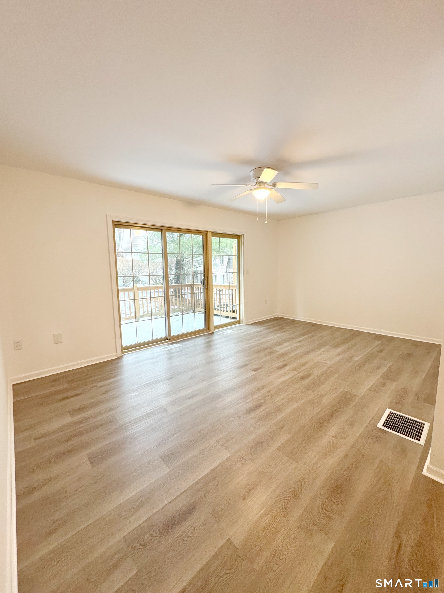 1229 Winsted Road 116