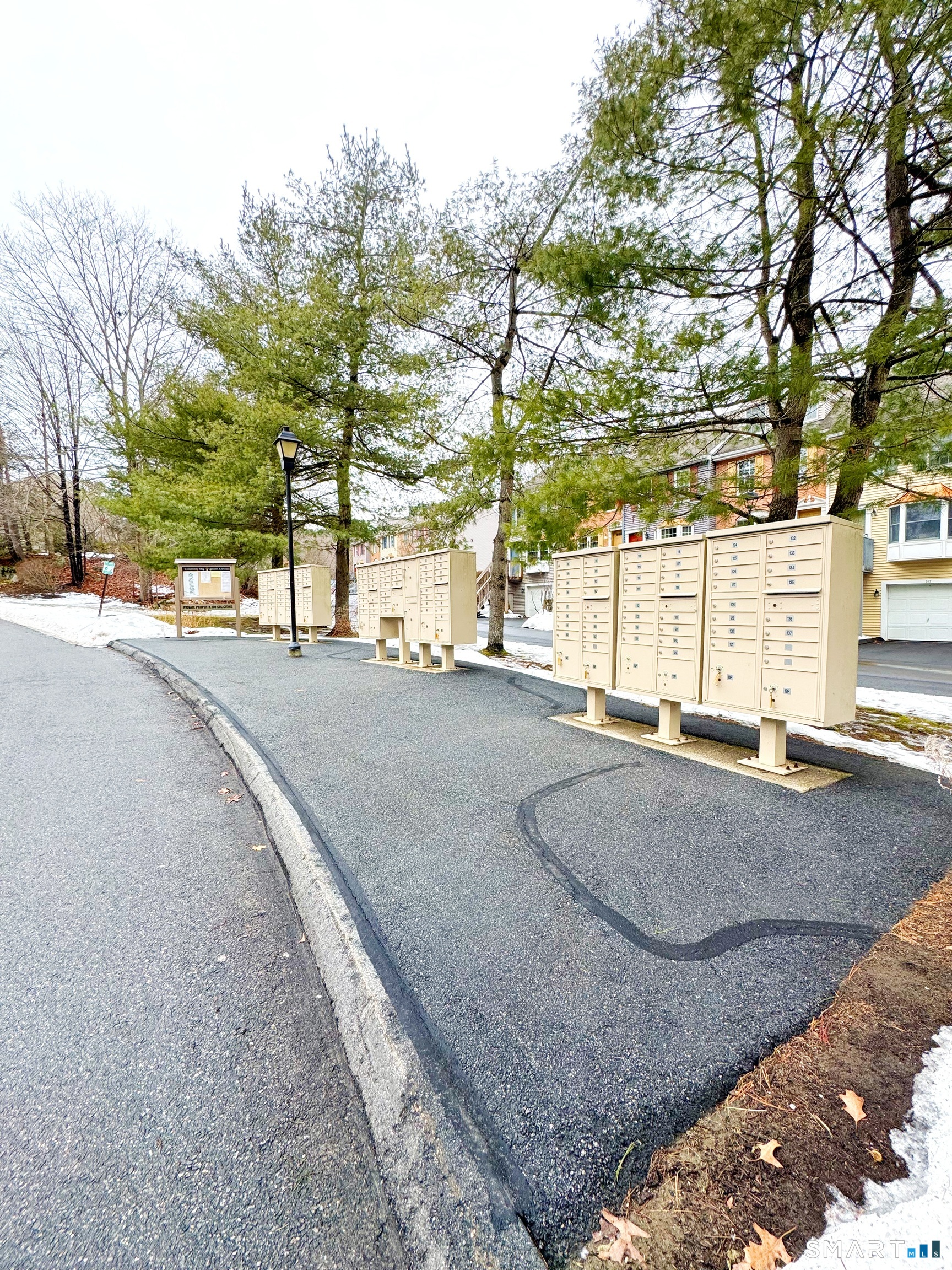 1229 Winsted Road 116