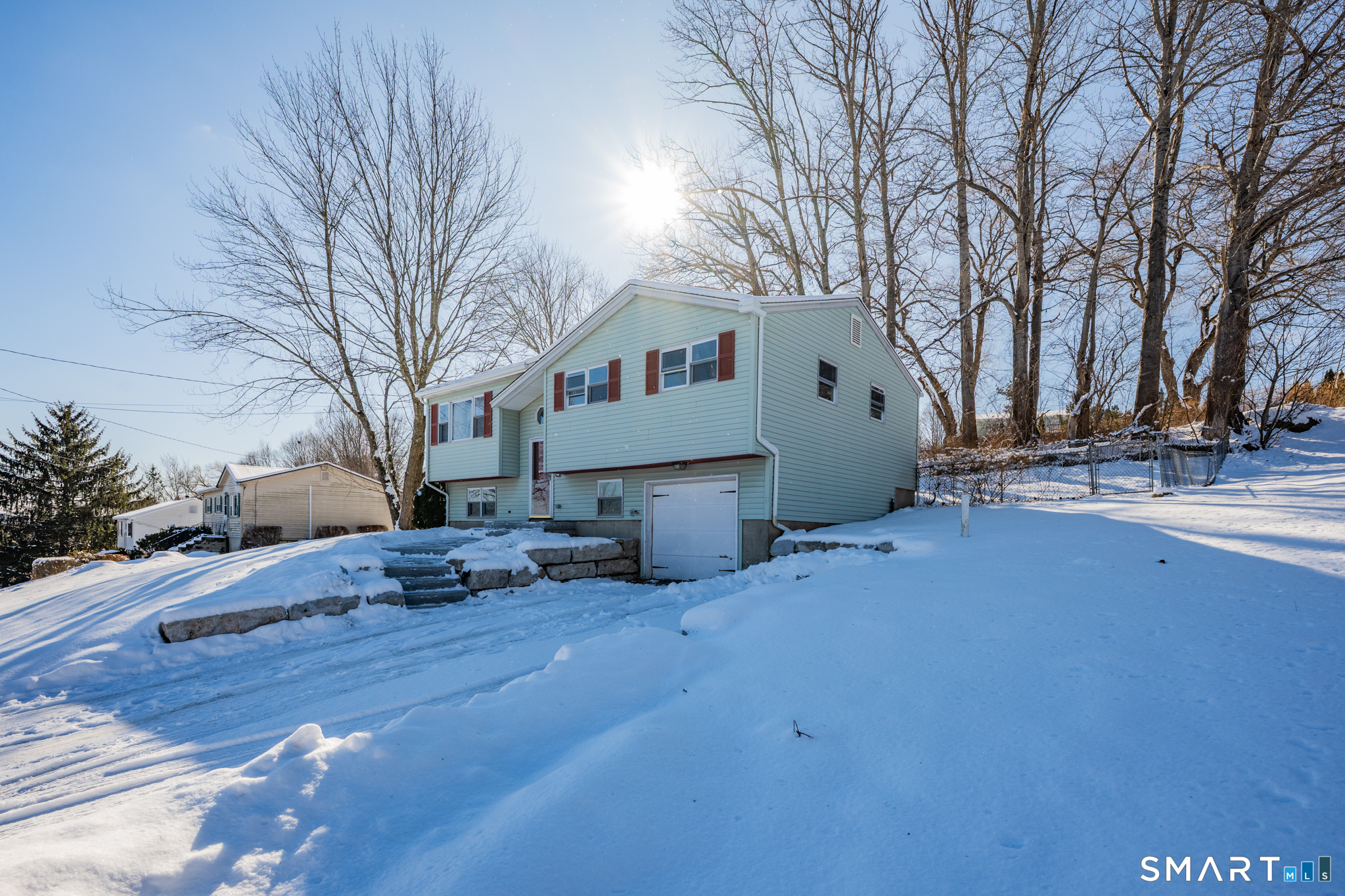 155 Allen Road