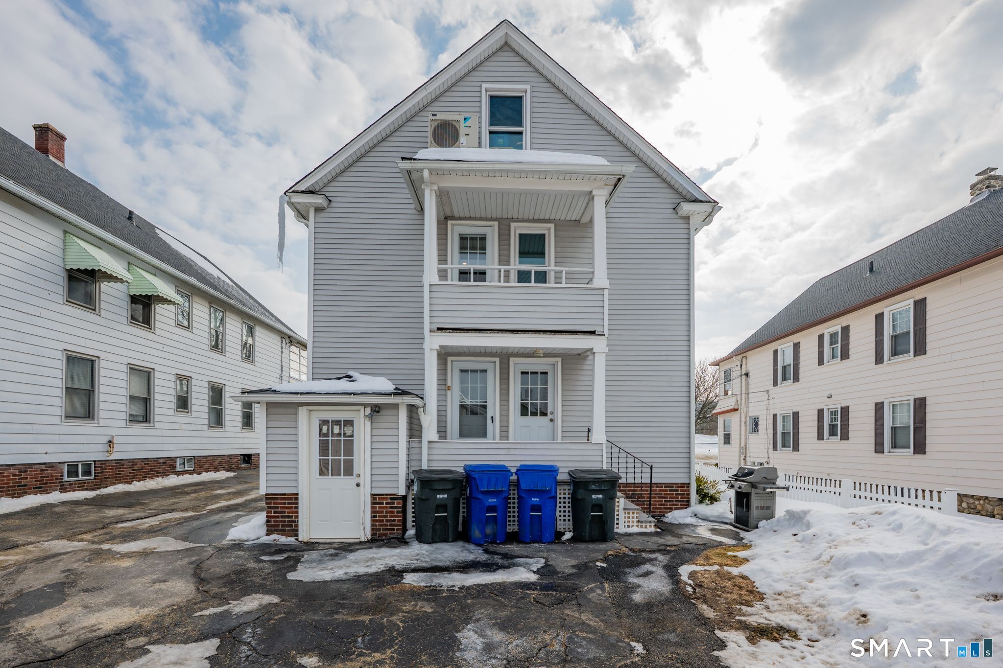 64 Cooper Street