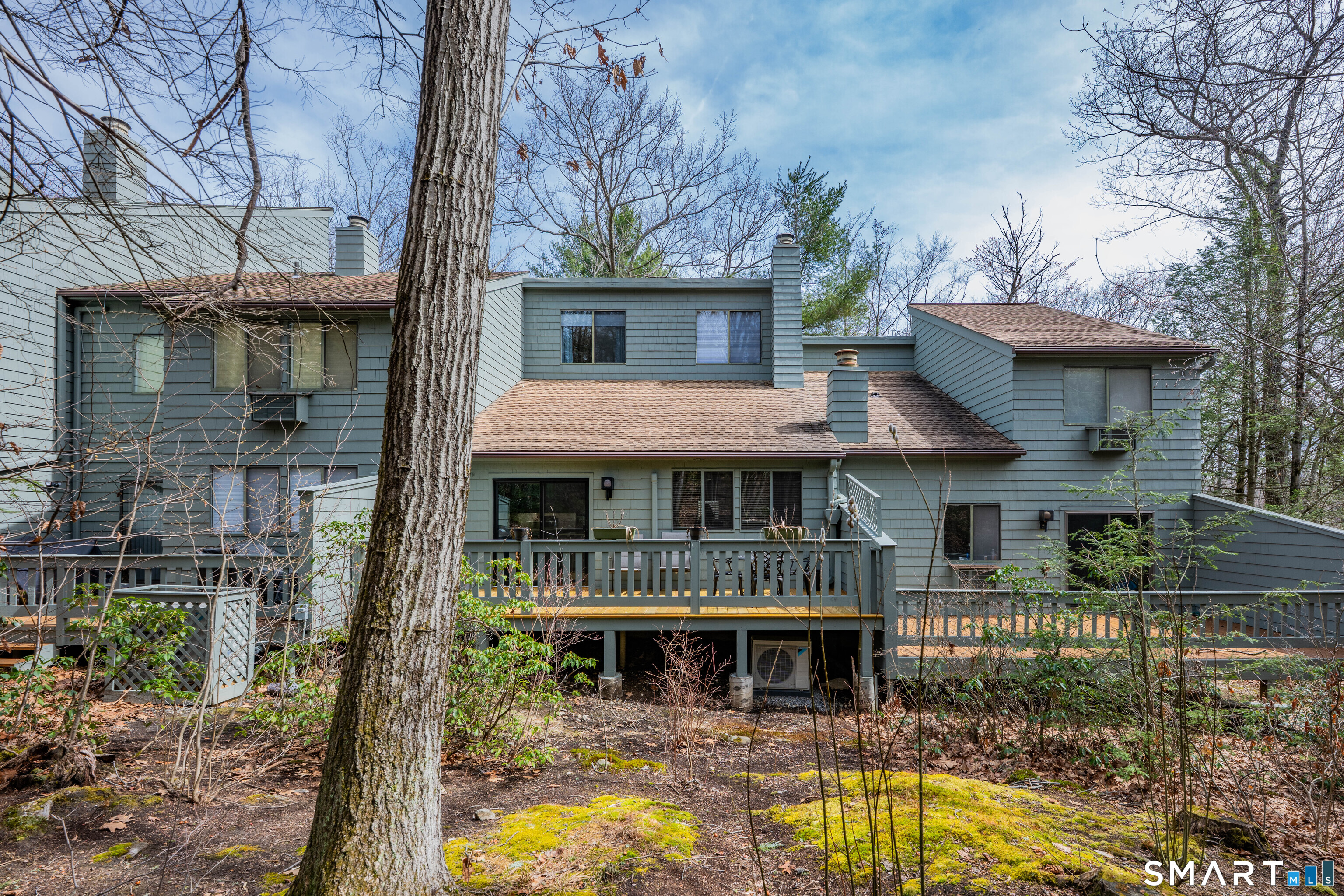 332 Ledge Drive 332