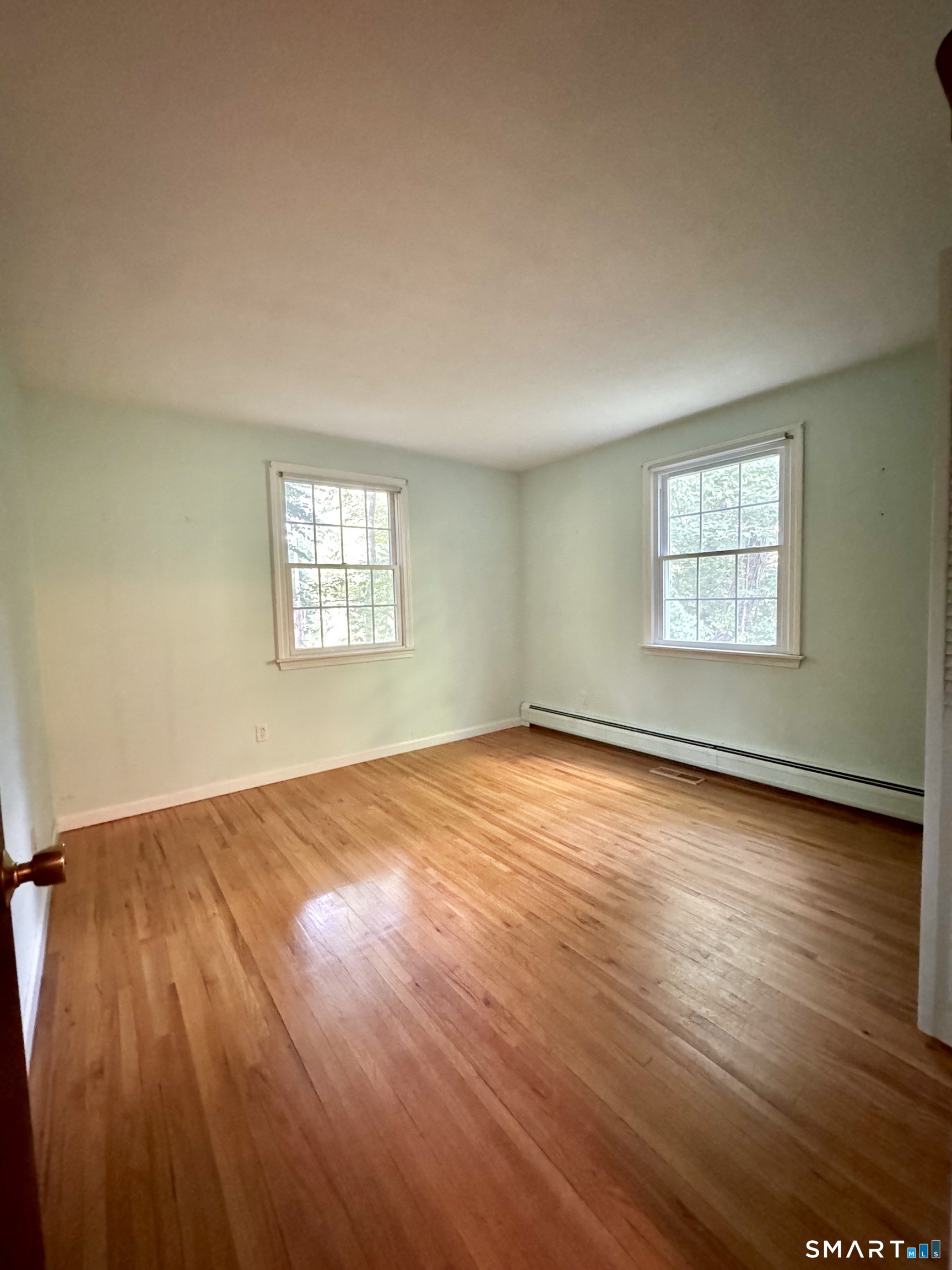 24 Old Simsbury Road