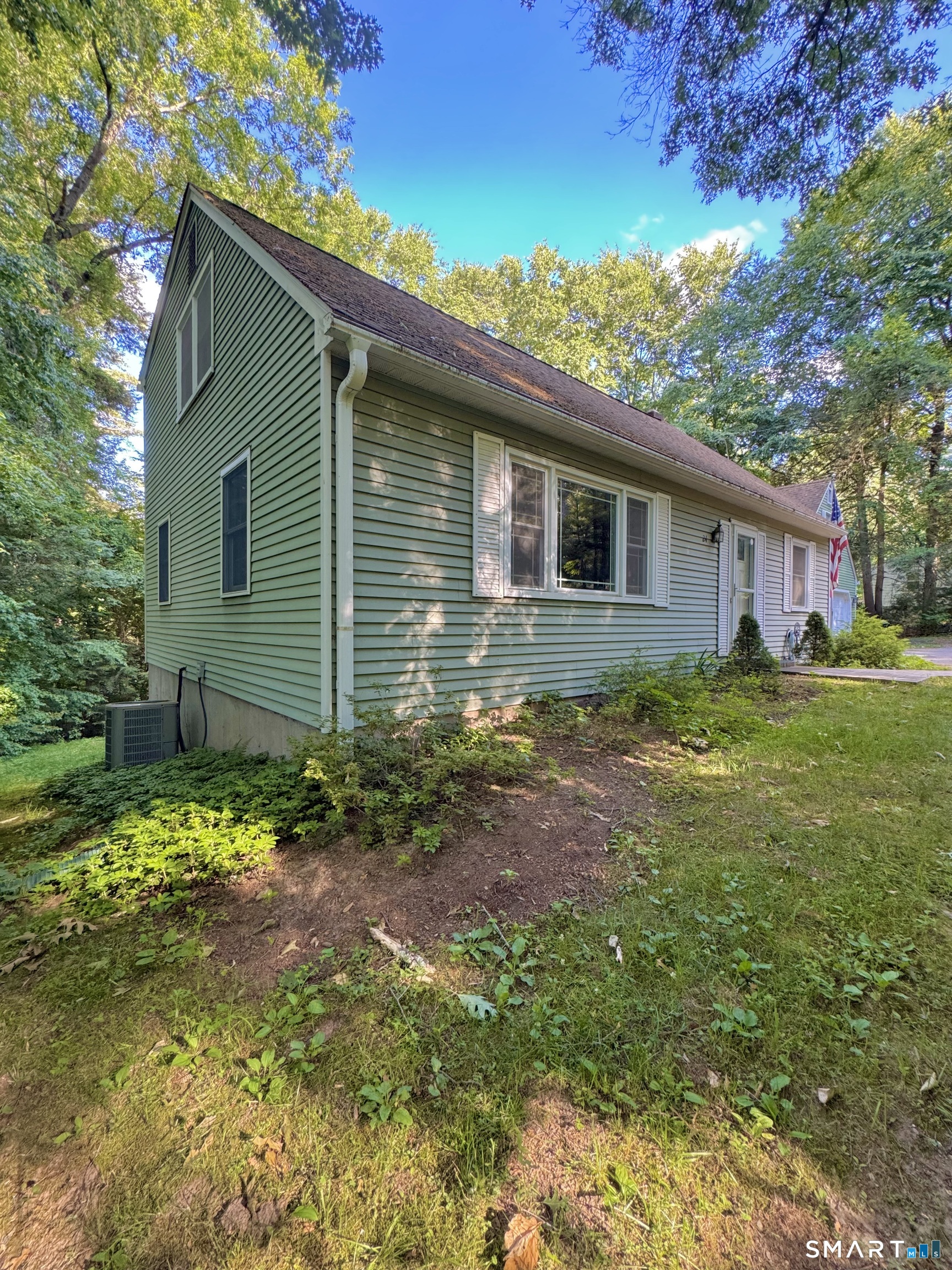 24 Old Simsbury Road