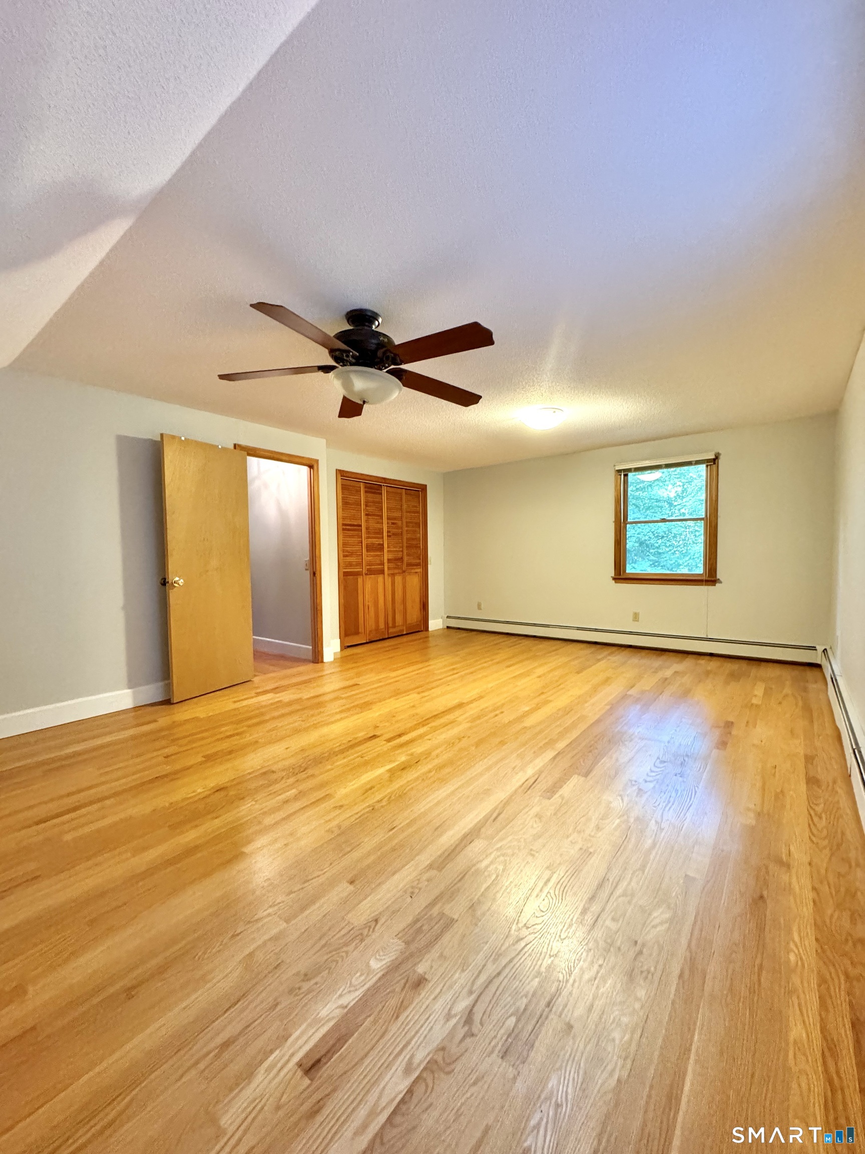 24 Old Simsbury Road