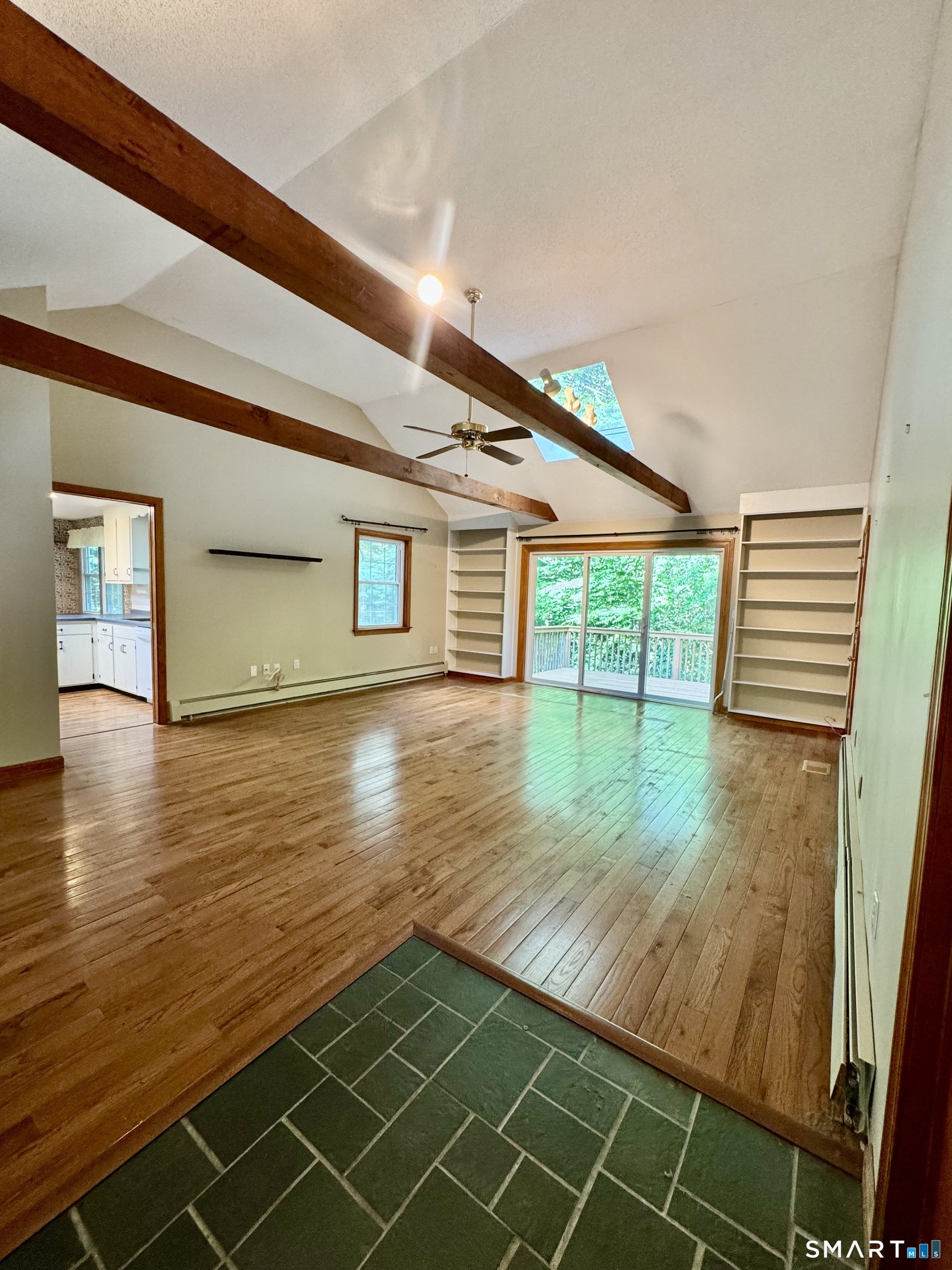 24 Old Simsbury Road