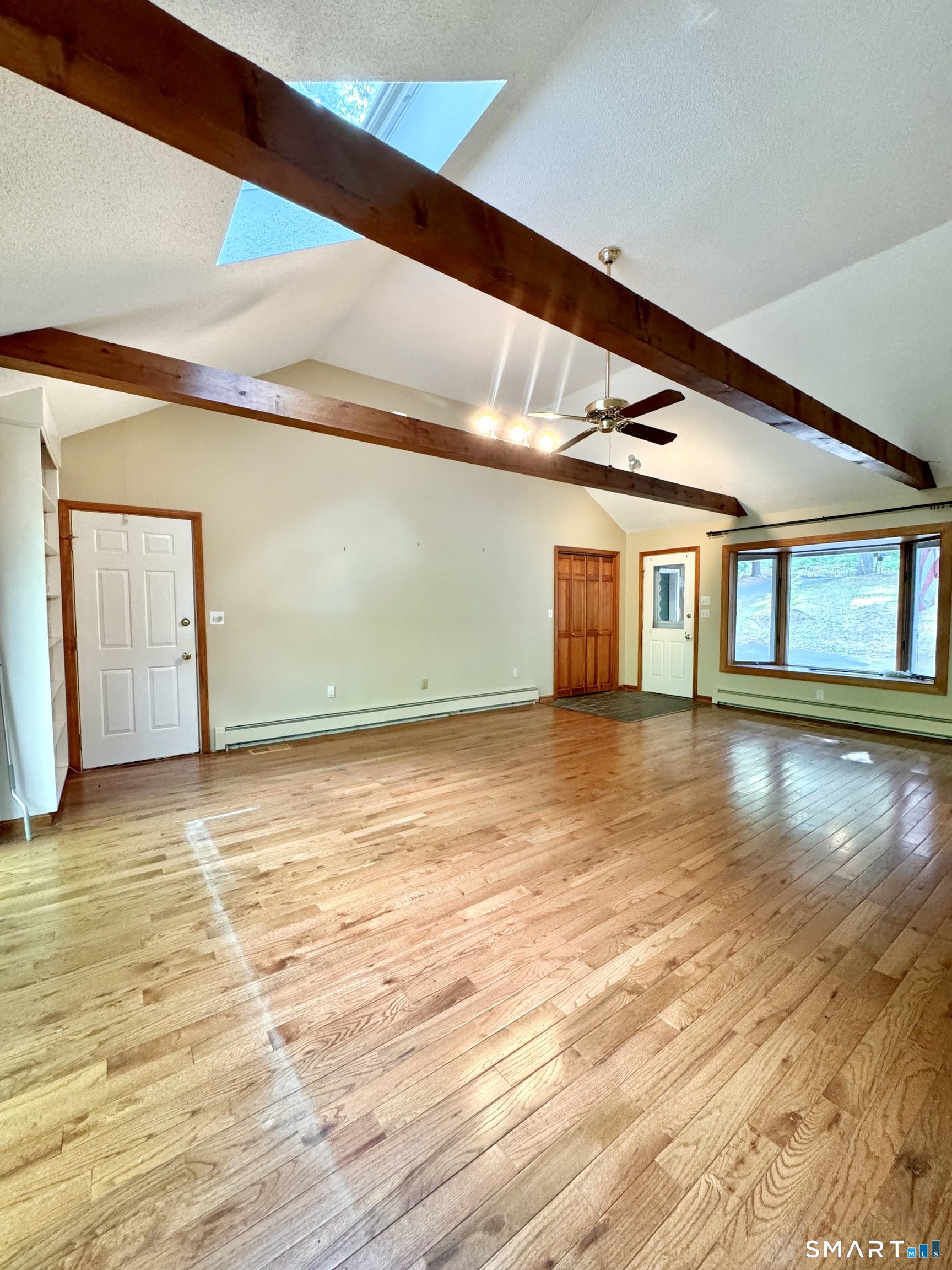 24 Old Simsbury Road