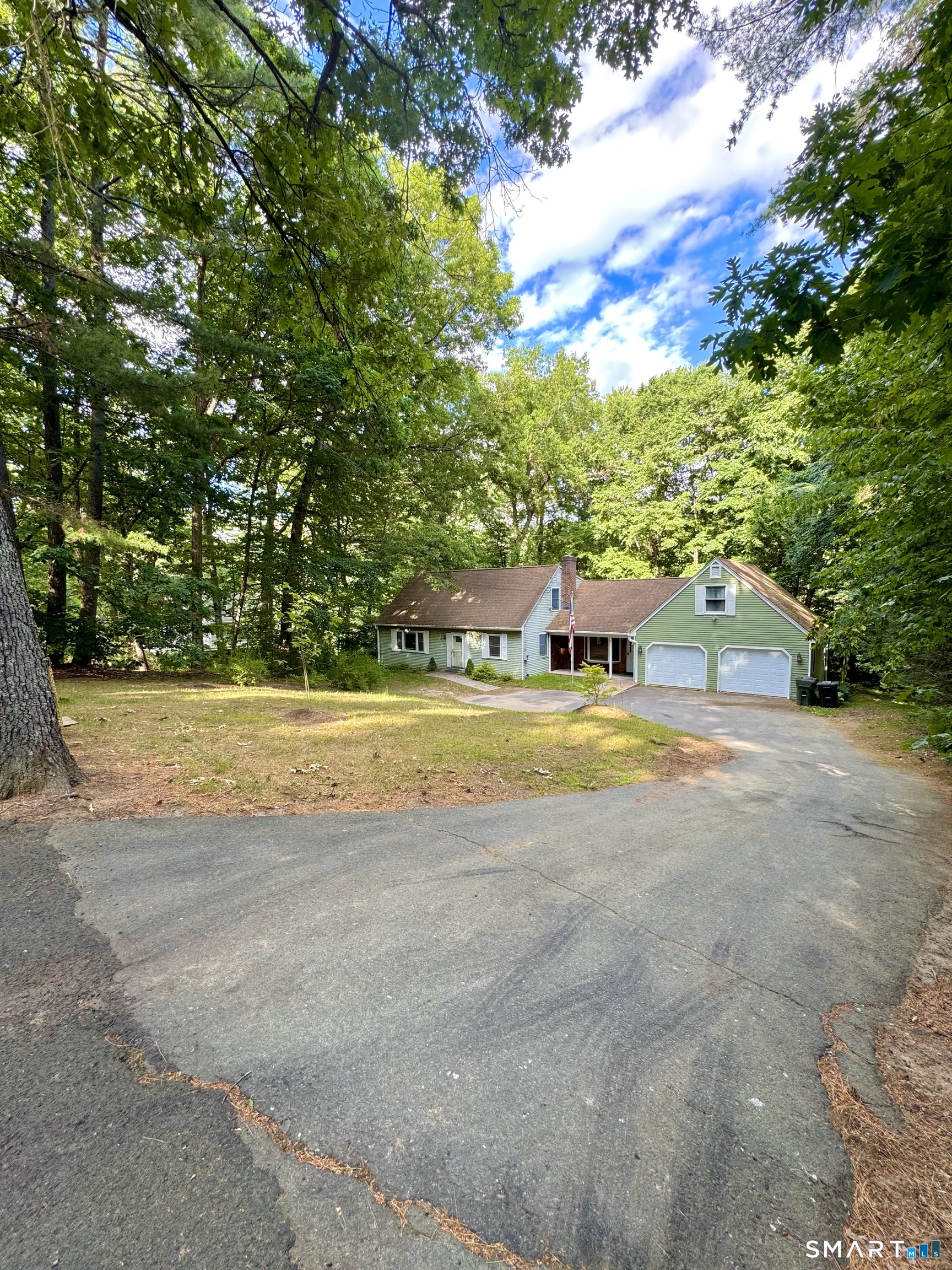 24 Old Simsbury Road