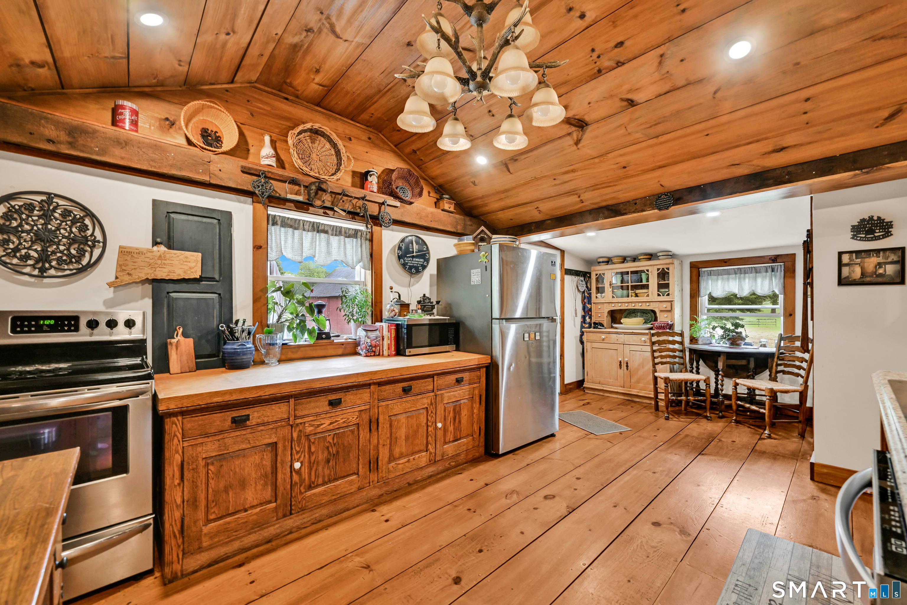 352 Shenipsit Lake Road